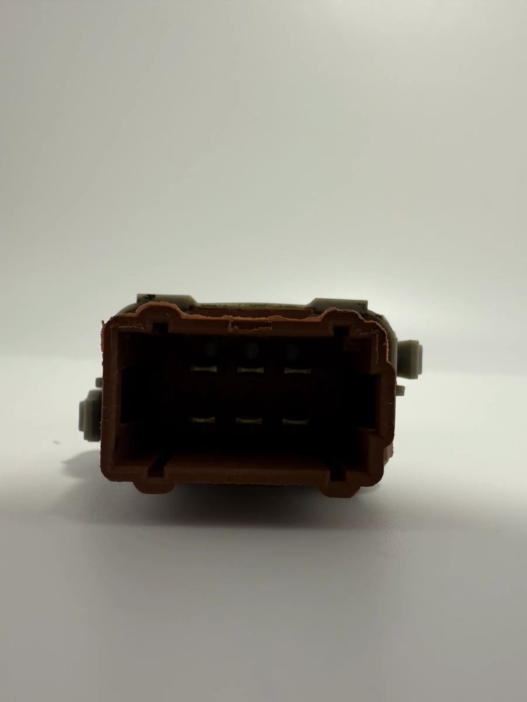 Original RENAULT CLIO III (BR0/1, CR0/1) Interruptor Elevador de Vidro Castanho 2808203
