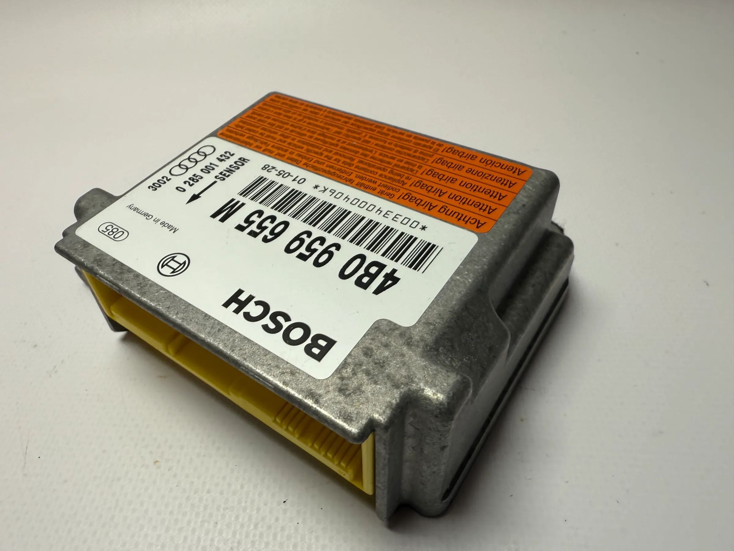 Orijinal Audi A6 4B Airbag Kontrol Ünitesi Bosch 4B0 959 655 M / 0285001432