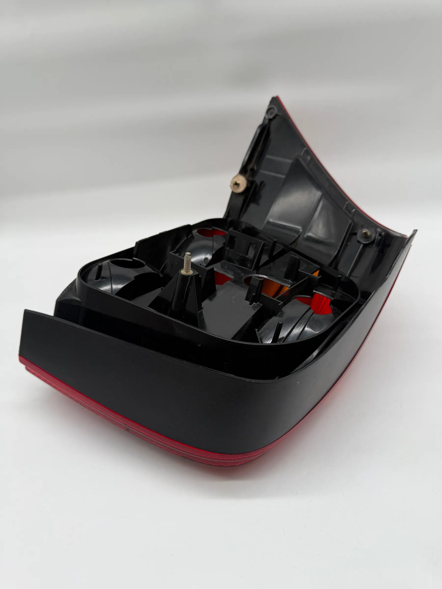 VW Golf 4 IV Piloto Trasero Derecho 1J6945112t