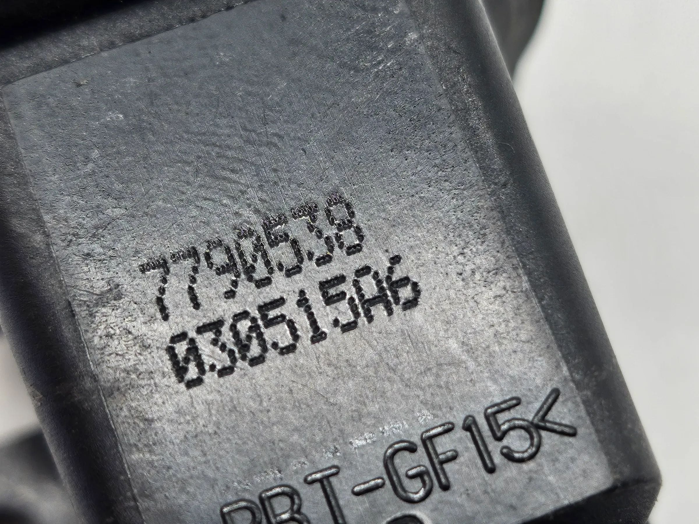 Original Fiat Punto 199 - Interrupteur bouton coupure carburant 7790538