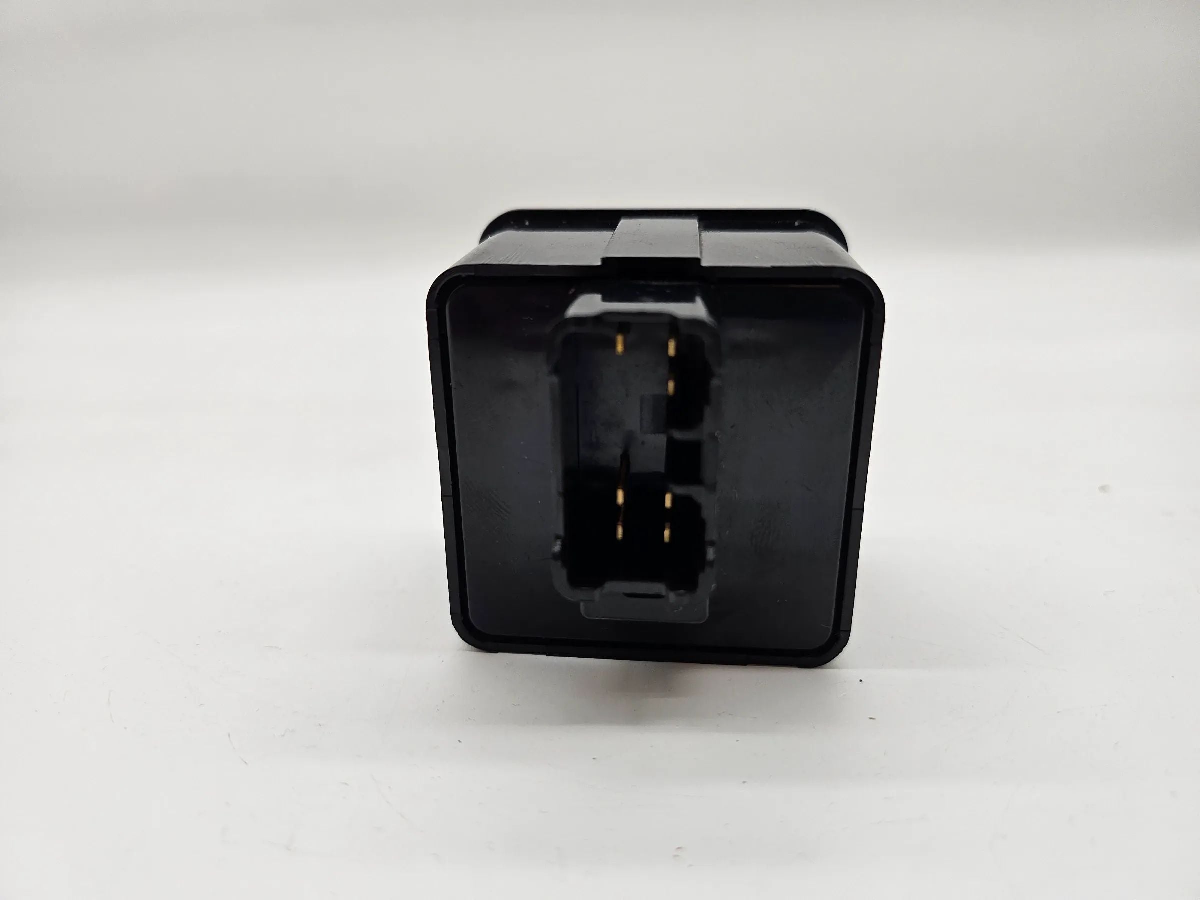 อะไหล่แท้ สวิตช์กระจกมองข้าง โตโยต้า DEMIO (DW) 1.5 16V