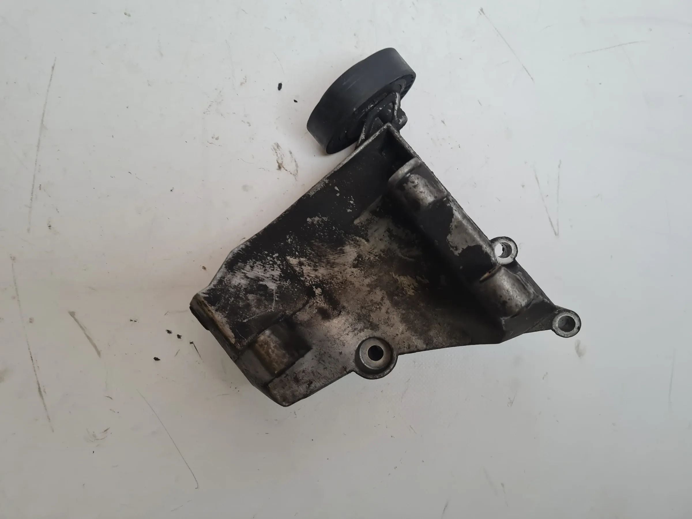 Original BMW 3 Series (E36) Engine Mount 64.55-1739627