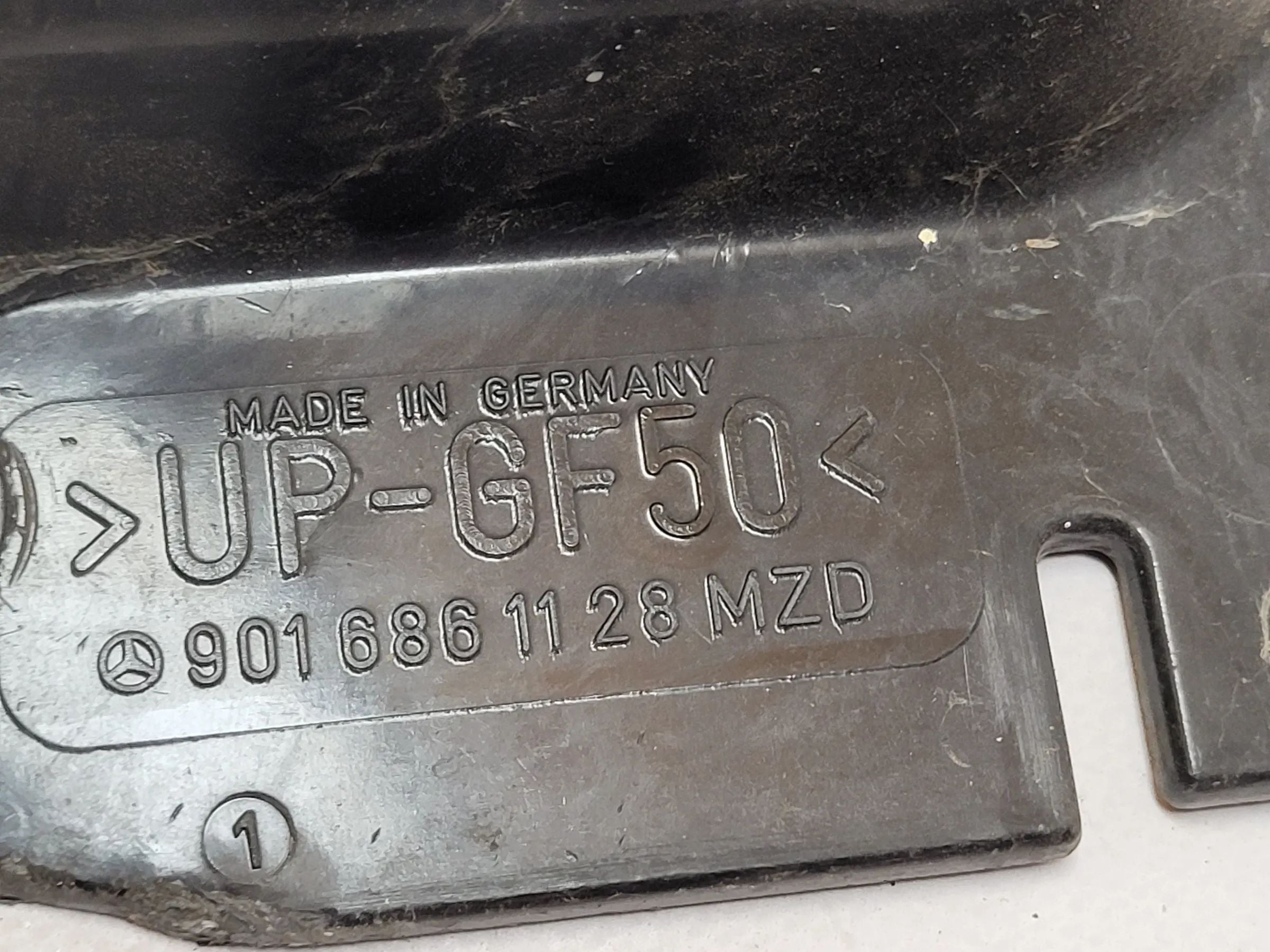 Mercedes Sprinter 901 Fußstütze Seitentür Fußablage Links A9016861128 Original