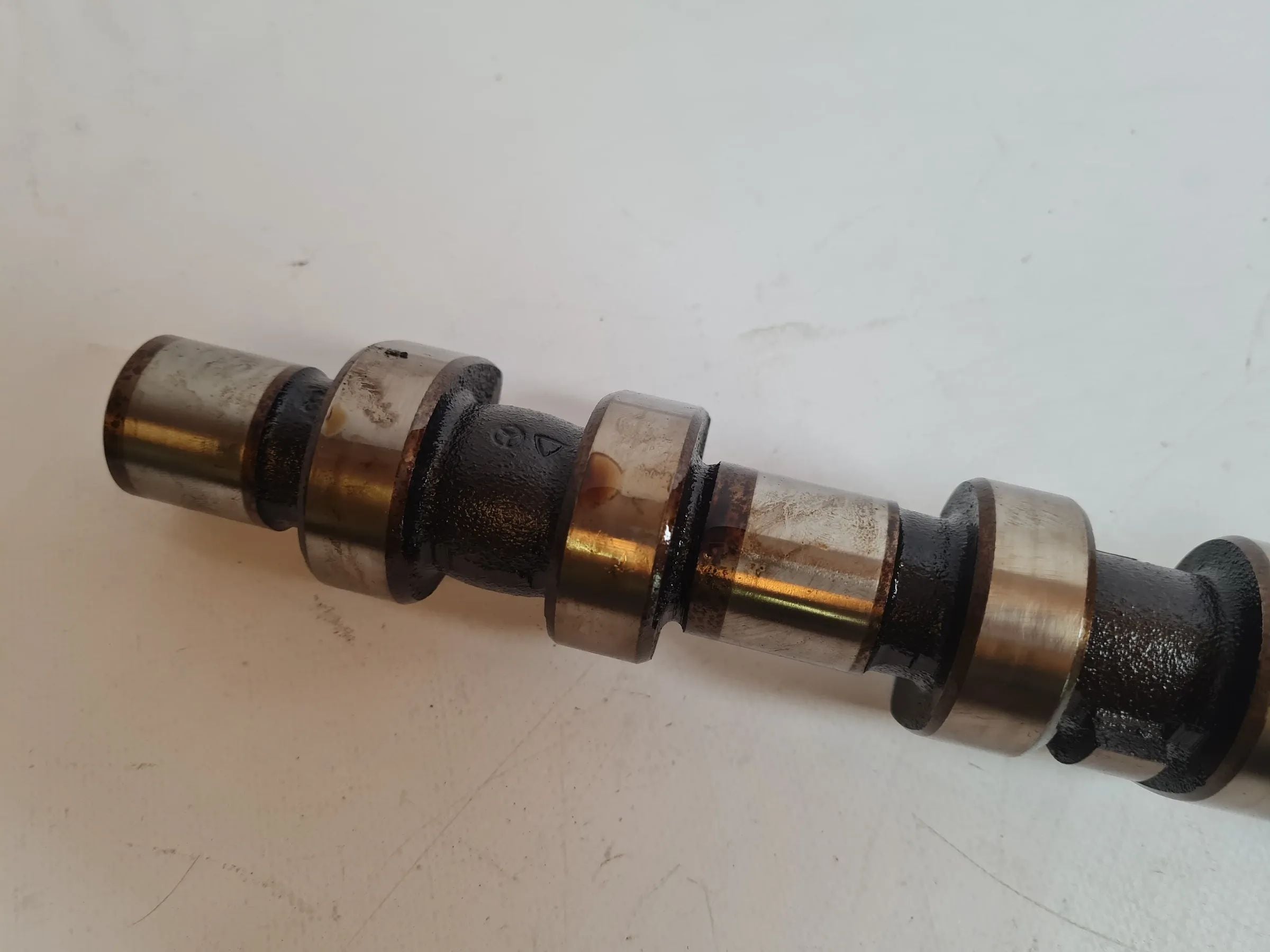 Original Mercedes C-Klasse CL203 Auslassnockenwelle M111.951 R1113601