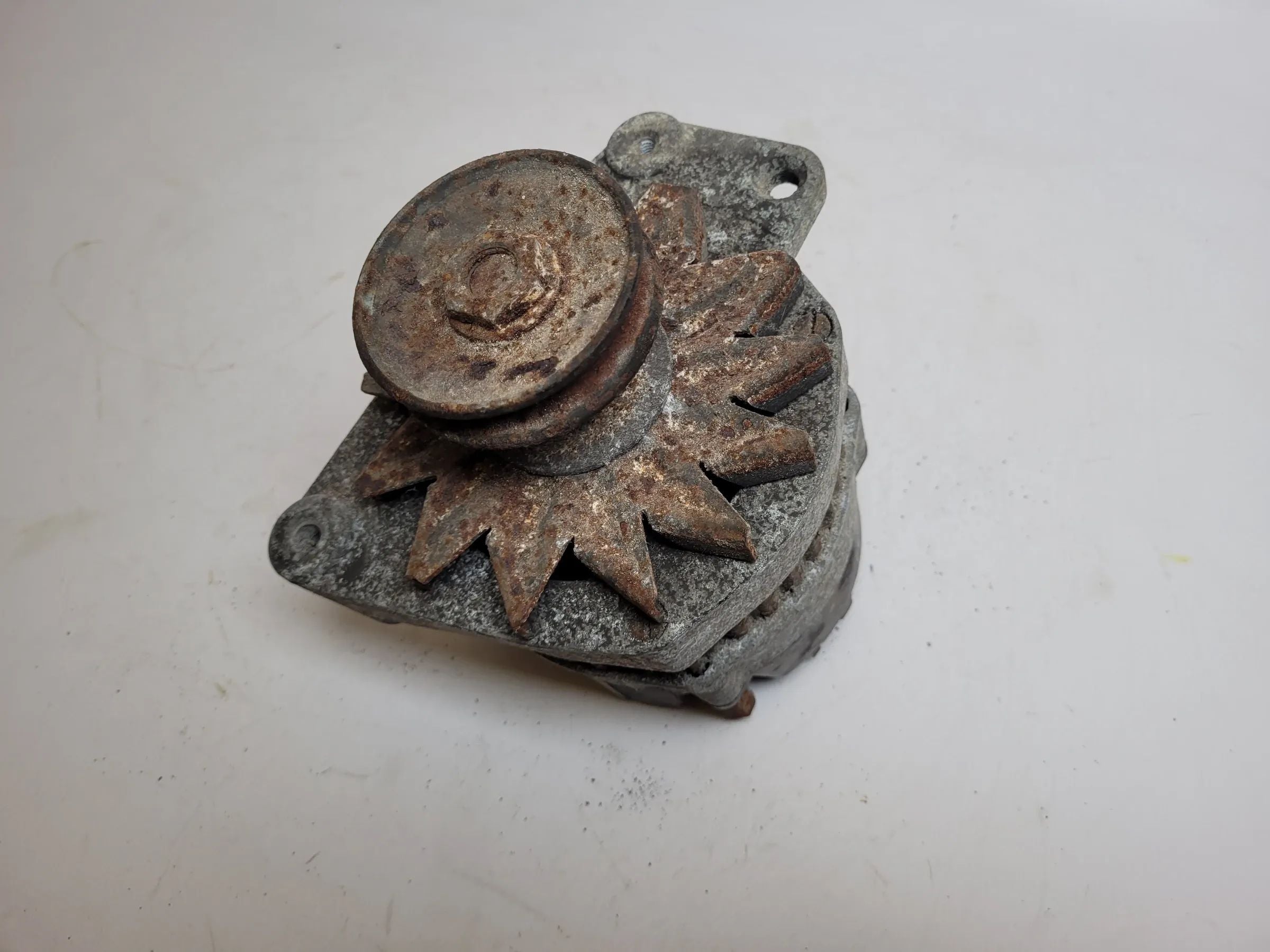 Original VW/Seat Passat/Polo/Golf Lichtmaschine 2940309