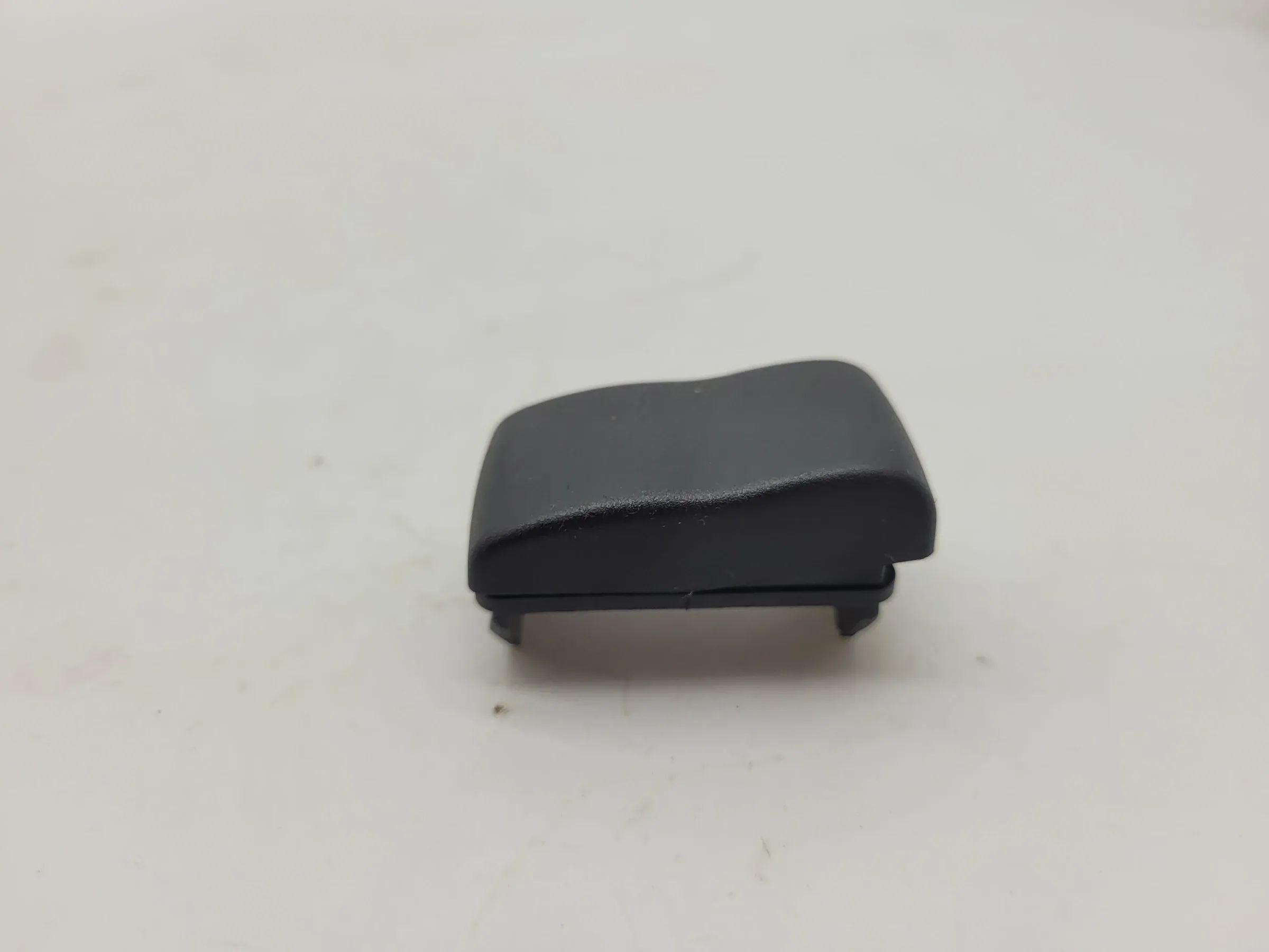 Seat Cordoba (6K1/6K2) Leertaste Blindknopf Armaturenbrett 6K0957067A Original