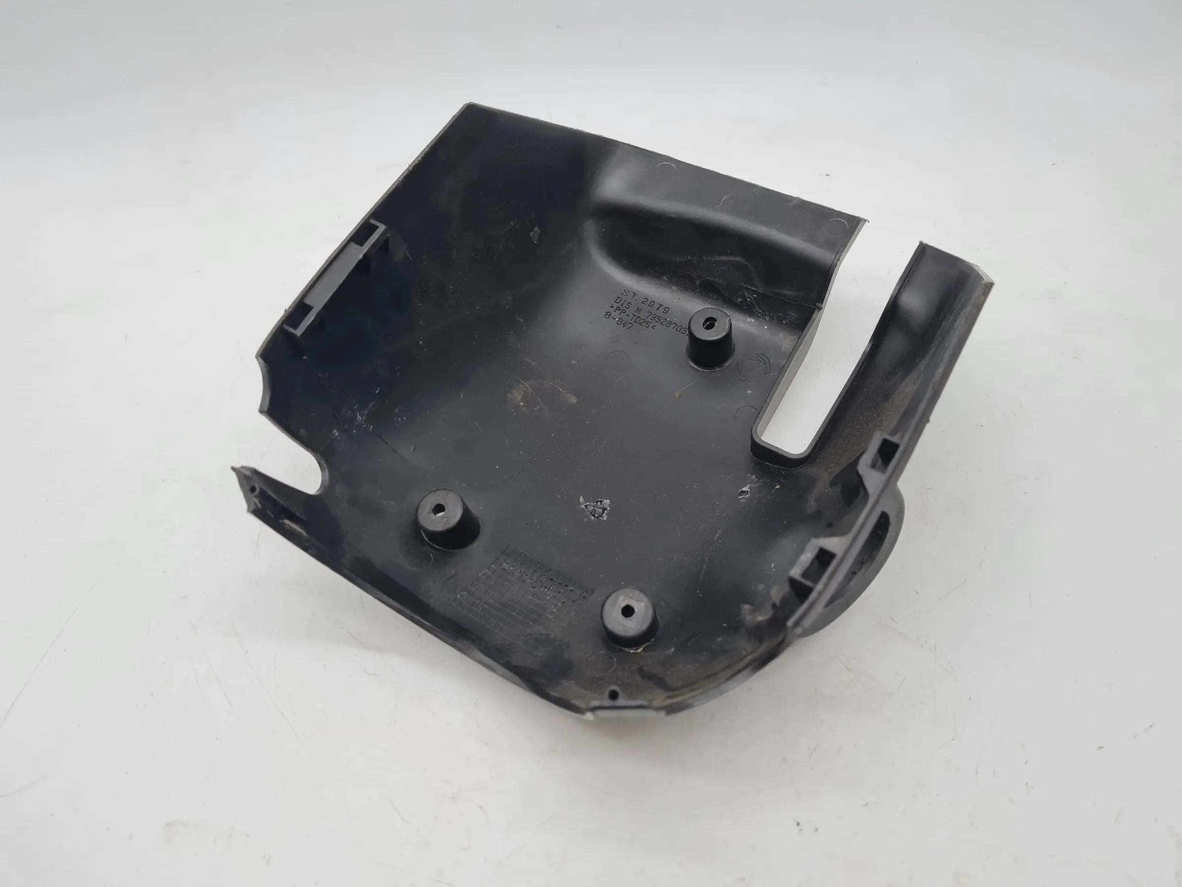 Original Alfa Romeo 147 (937) Lenksäulenverkleidung 735289920