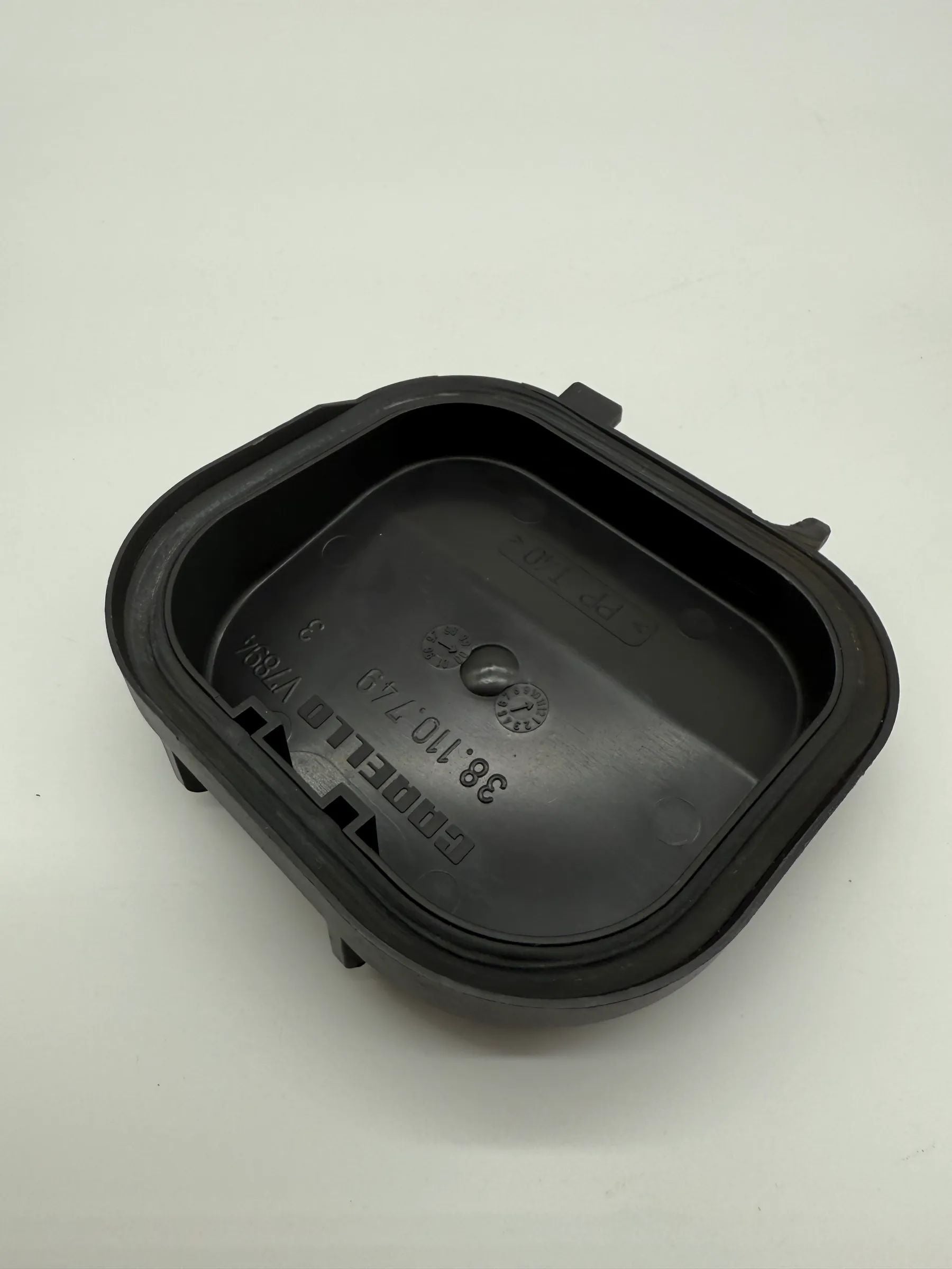 Coperchio Cappuccio Copertura Faro Destro 38.110.749 VW Lupo 1.4 Anno 2001
