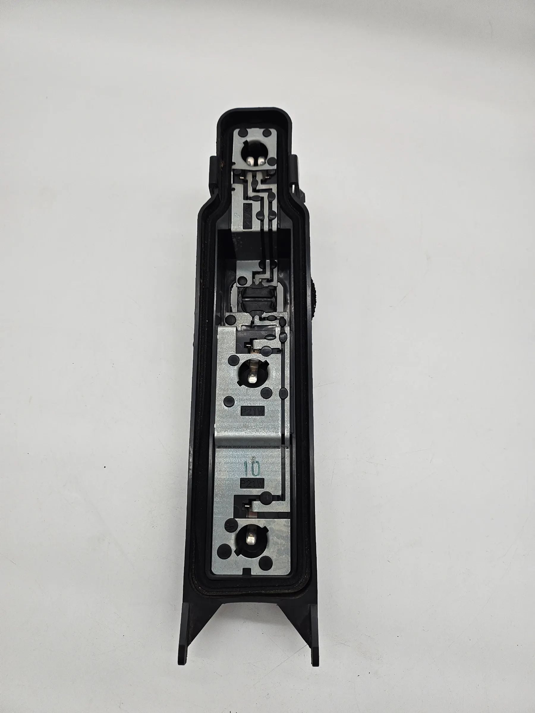 Ford Focus I Estate Estate Lamp Holder Rear L and R X84X 13N004-C