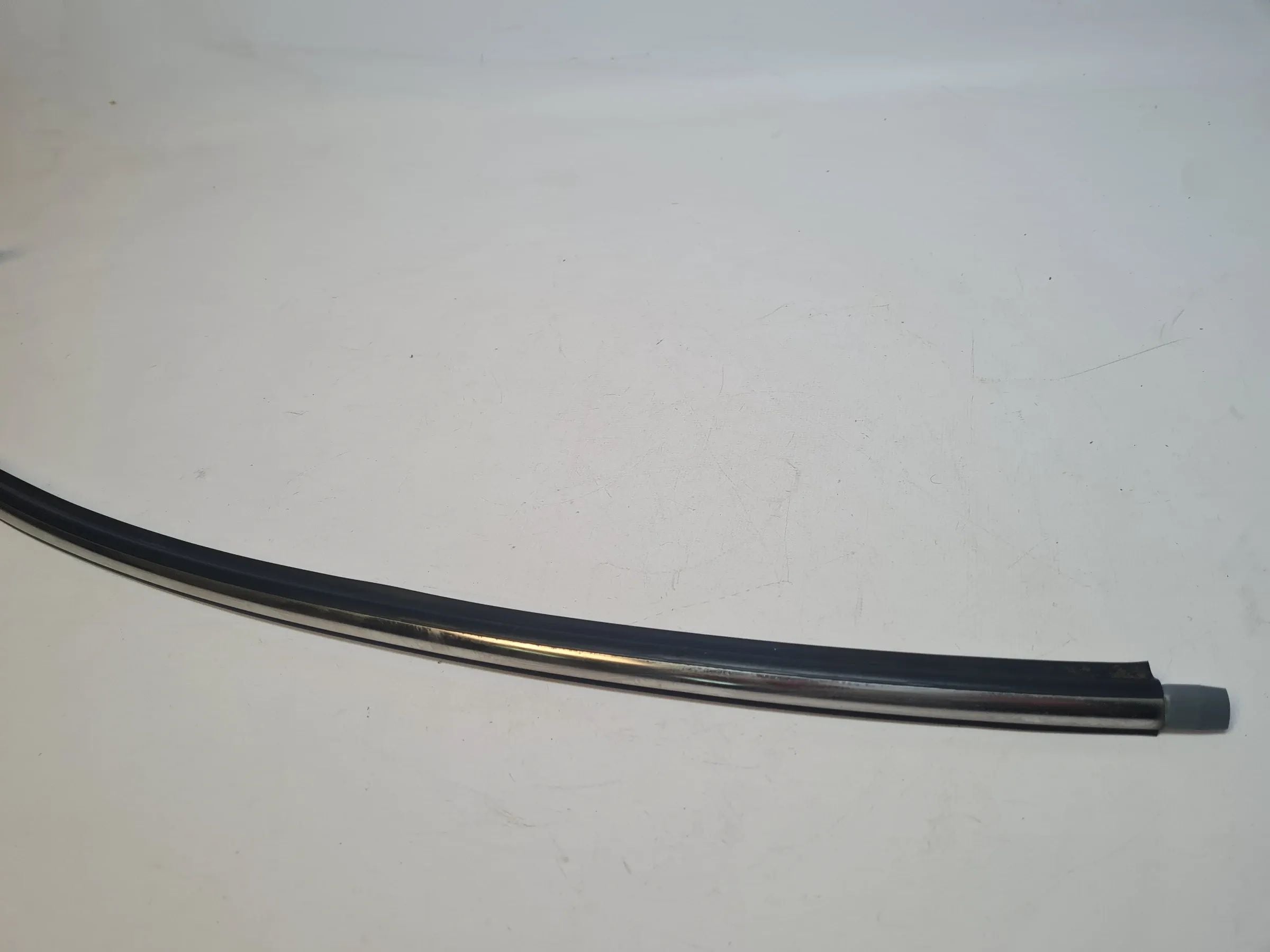 Original Mini One (R50/R53) Dichtung Windschutzscheibe Vorne Rechts 7051528