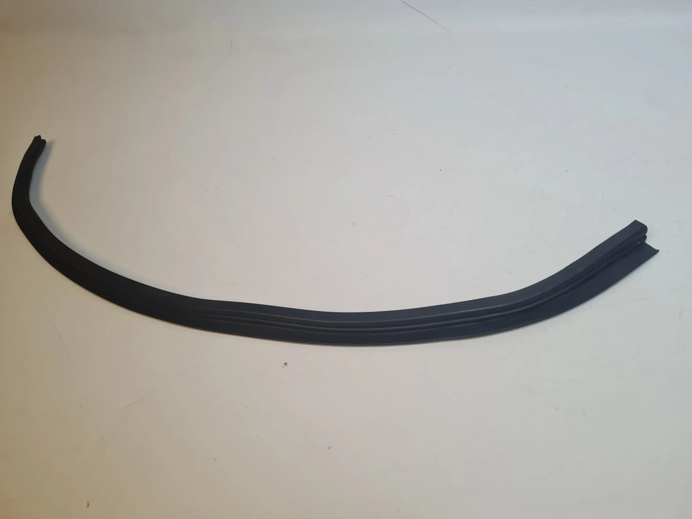 Original Mini One (R50/R53) Dichtung Frontklappe Motorhaube Vorne 1514688