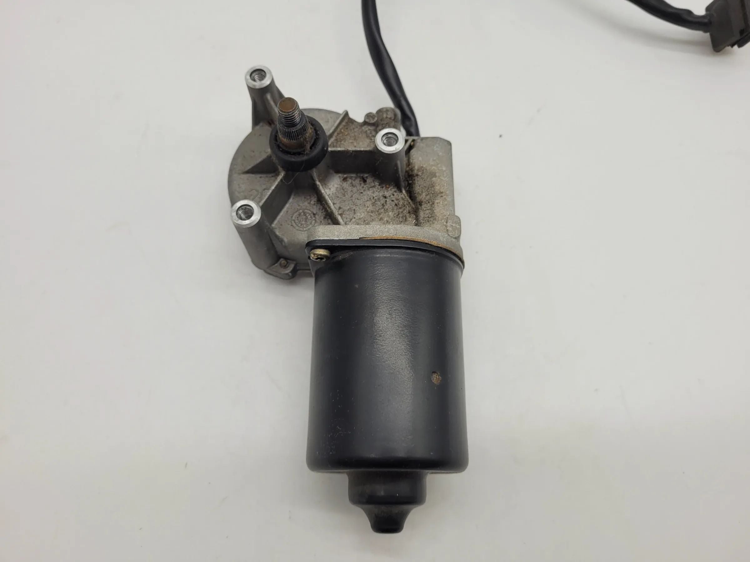 Original Mercedes-Benz C-Klasse (W203) Wischermotor Vorne A2038200342