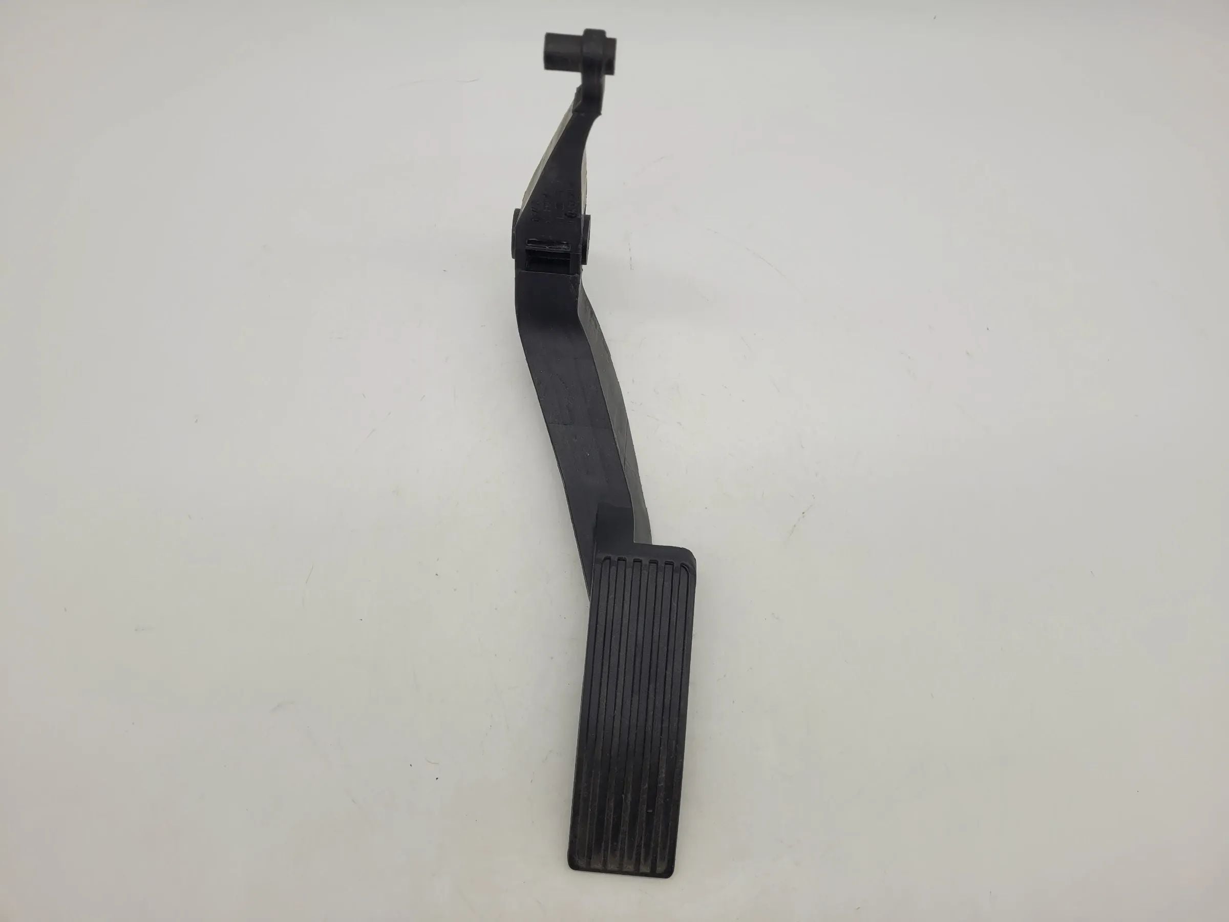 Original Mercedes A-Klasse (W168) Gaspedal Automatik A1683011220