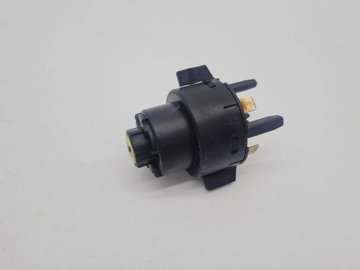 Original Audi A6 (4B2/4B4) Zündschalter Schalter 4A0905849