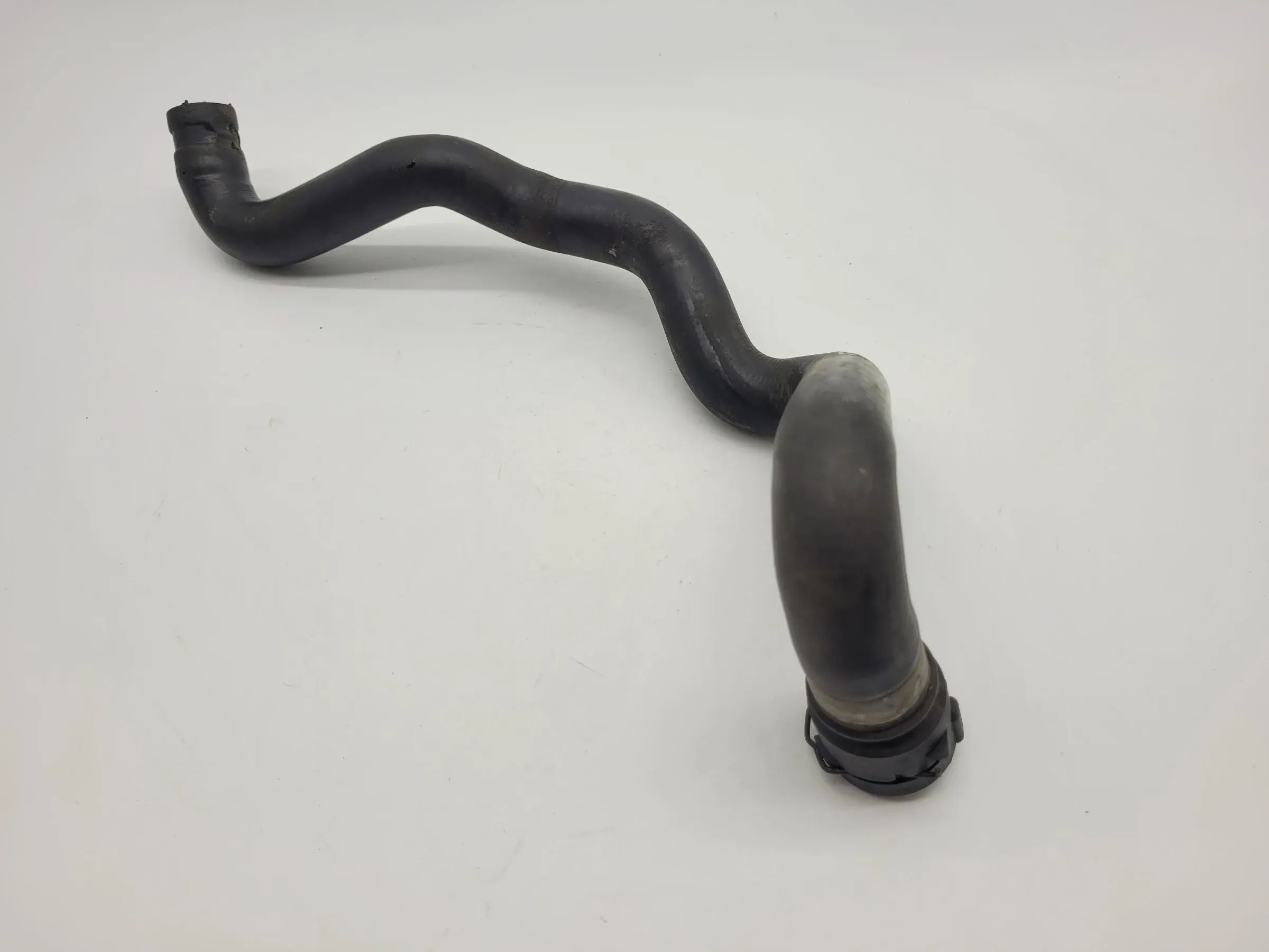 Original Audi A6 (4B2/4B4) Kühlleitung Kühlschlauch 4B0819371F