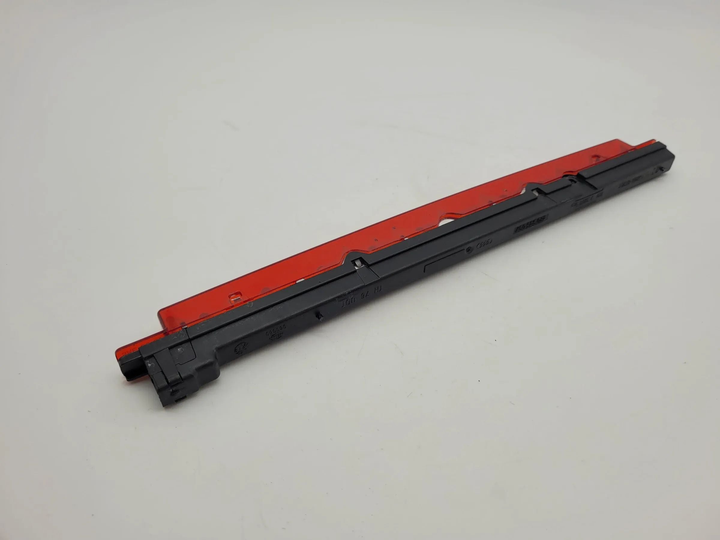 Original Audi A6 (4B2/4B4) Zusatzbremsleuchte 3. Bremsleuchte 4B0945097