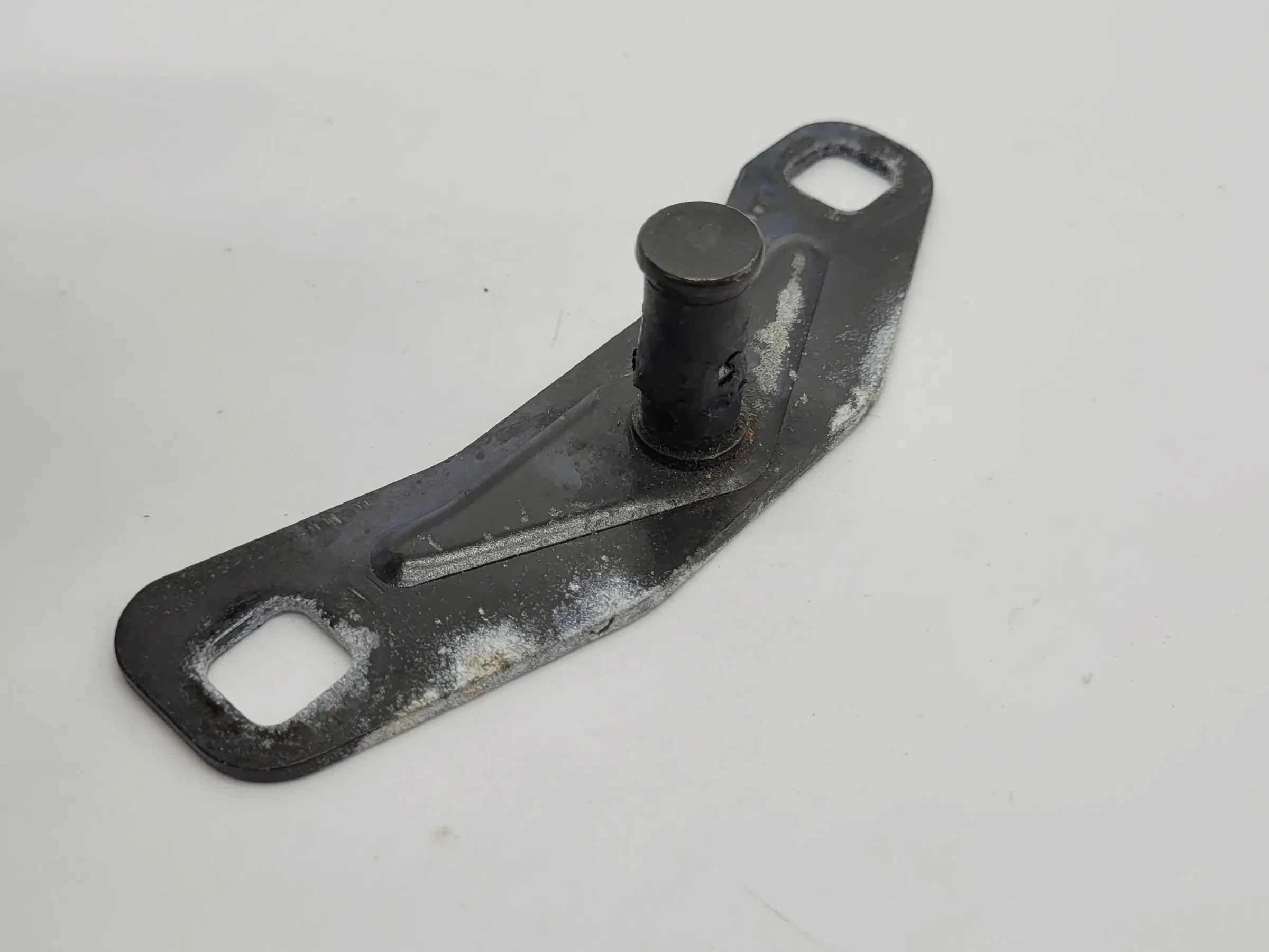 Original Audi A6 (4B2/4B4) Halterung Befestigung 4B5827507A