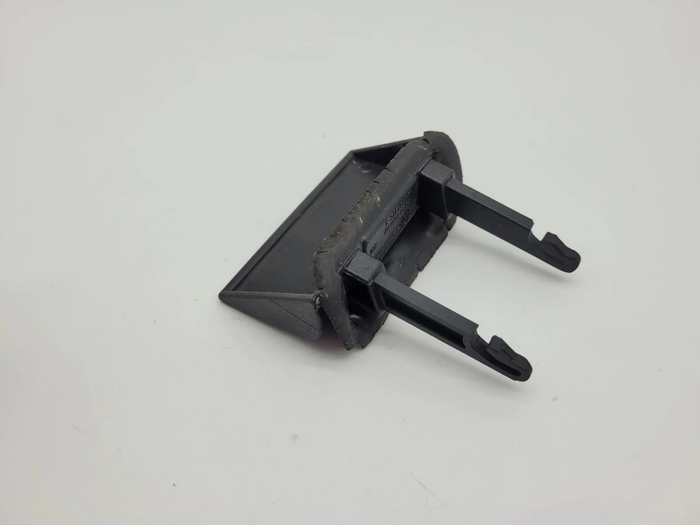 Original Audi A6 (4B2/4B4) Heckklappengriff 4B0827778A