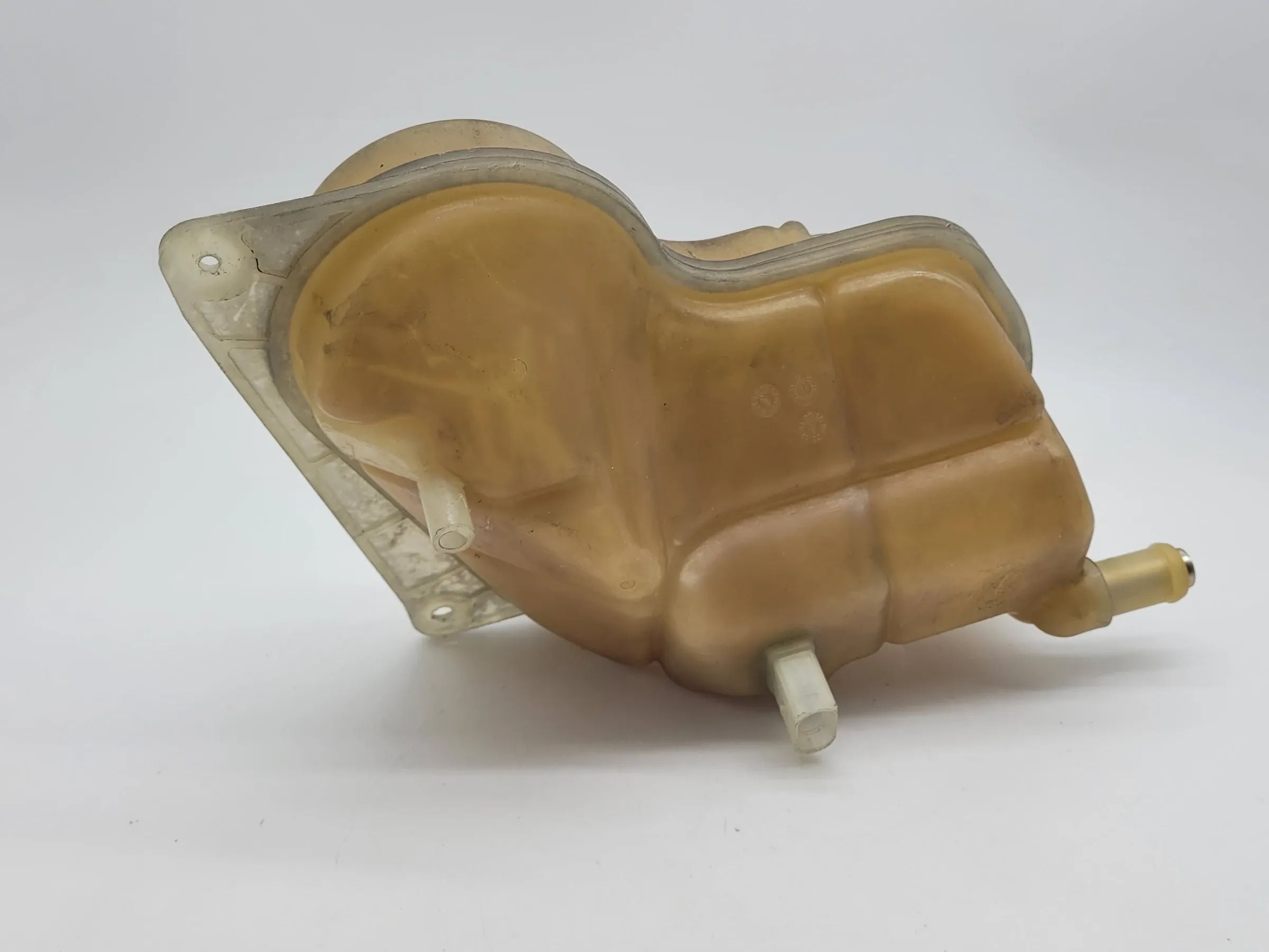 Original Audi A6 (4B2/4B4) Ausgleichsbehälter Kühlmittel 8D0121403F