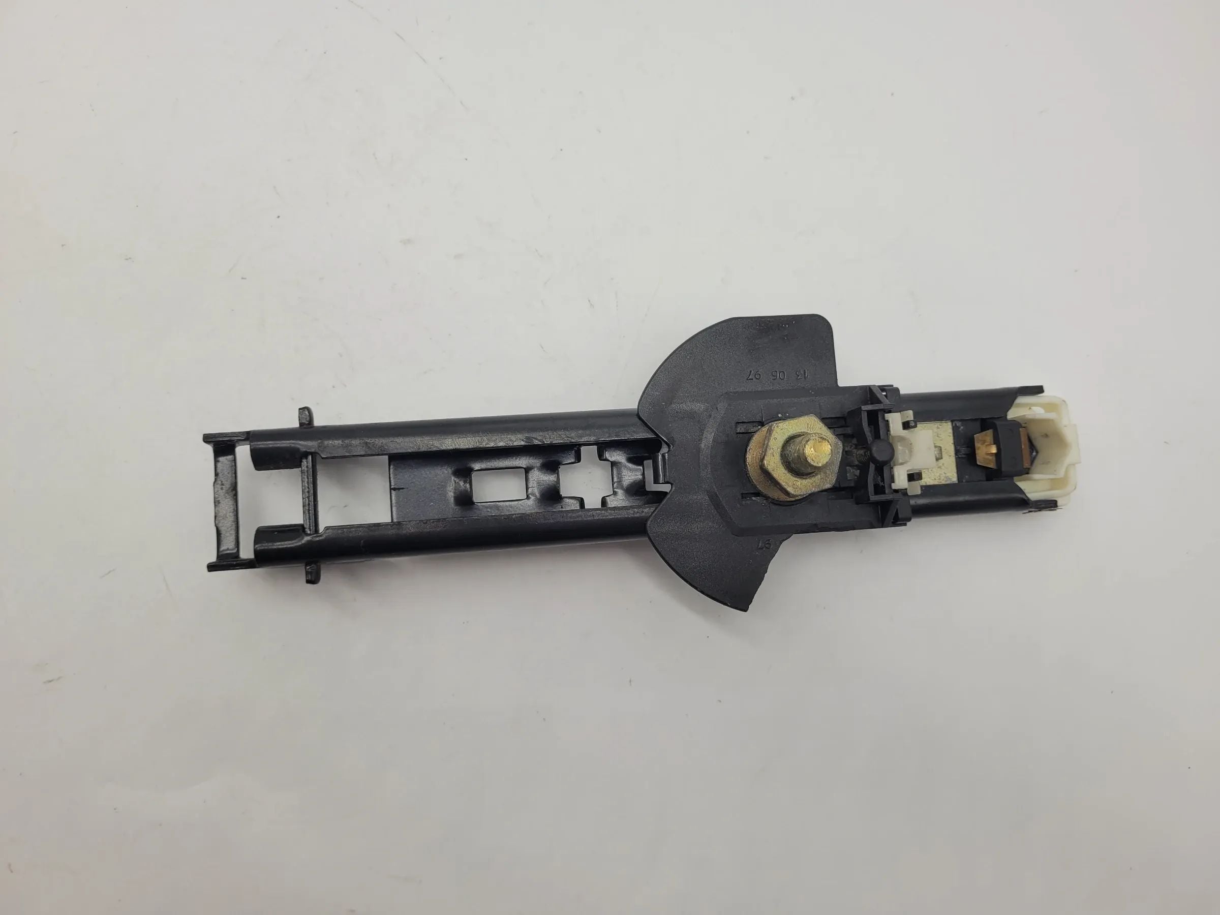 Original Audi A6 Gurtversteller Höhenverstellung Vorne Rechts 4A0857833D