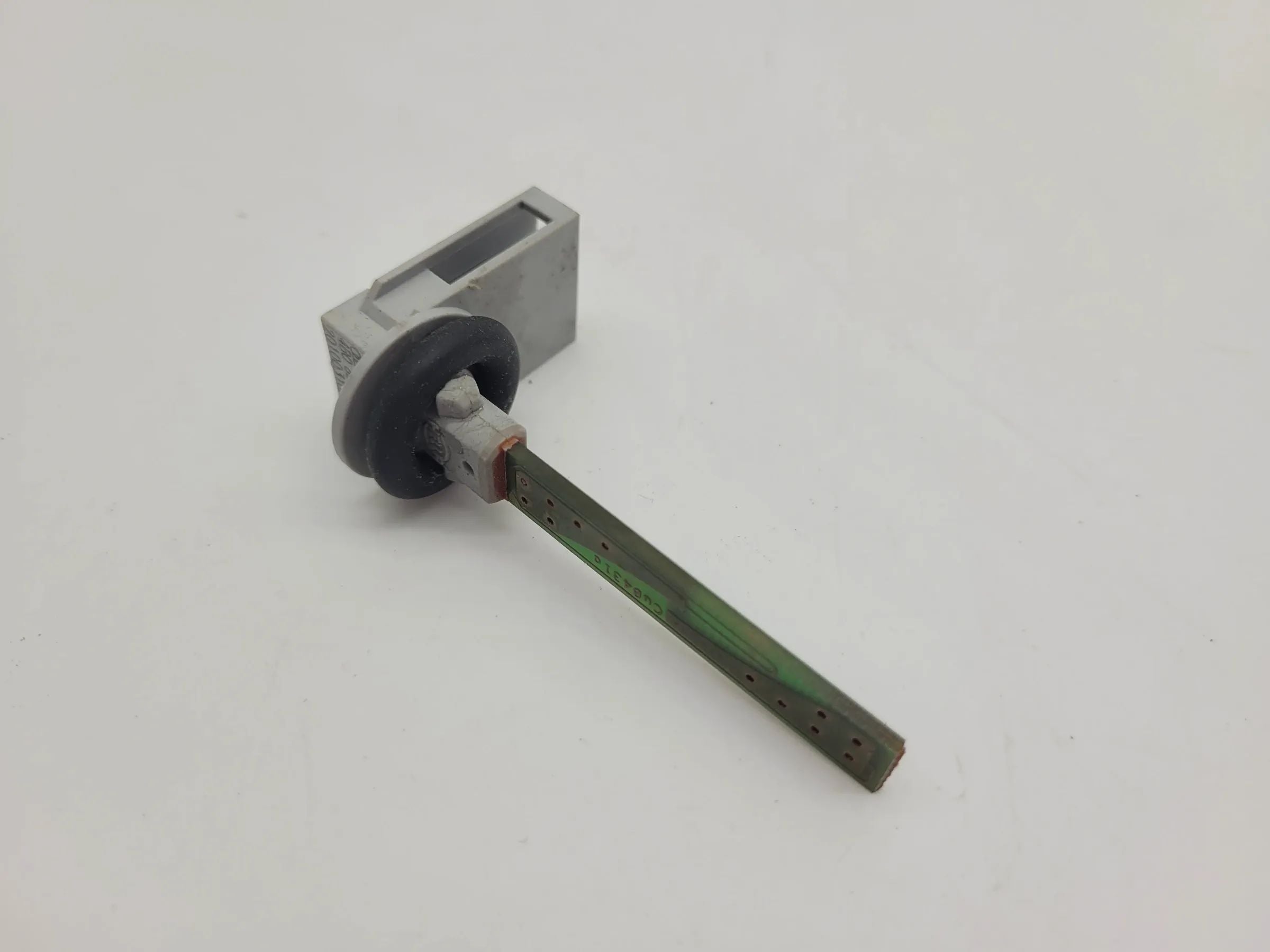 Original Audi A4 (8E/B6/B7) Temperatur Fühler Sensor 4B0820539