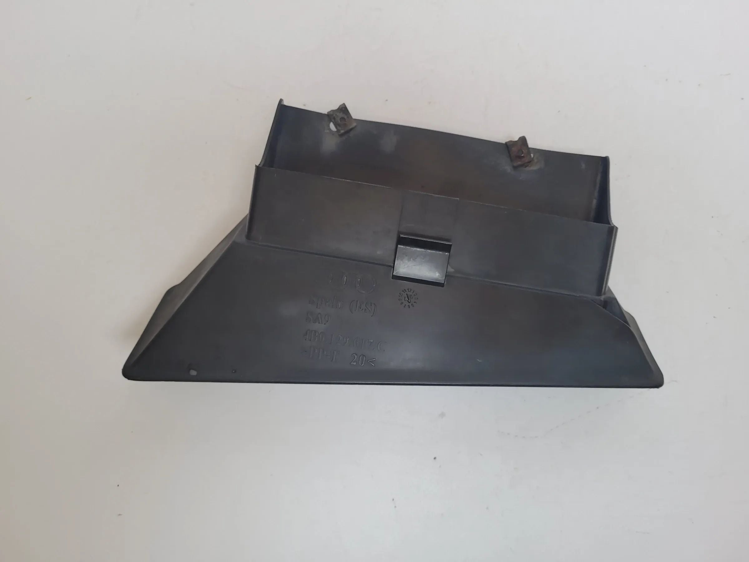 Original Audi A6 (4B2/4B4) Ansaugrohr Ansaugschlauch Luftführung 4B0129617C