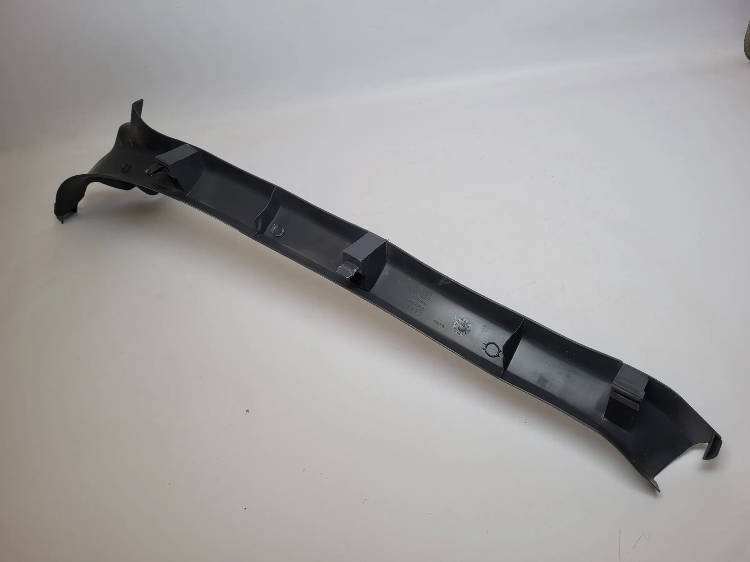 Original Audi A6 (4B2/4B4) Verkleidung C-Säule Rechts Unten 4B0867768