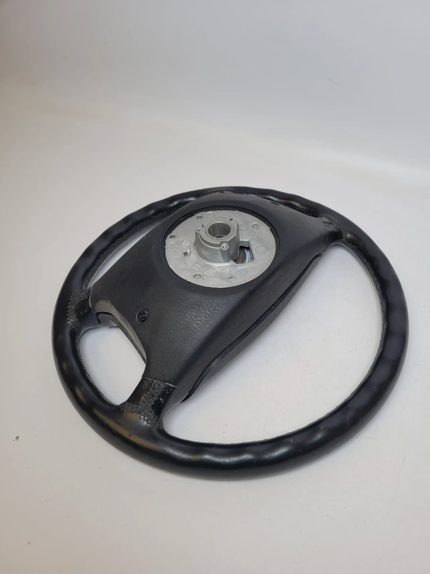 Original BMW 3er (E36) 4-Speichen Lenkrad 1092038