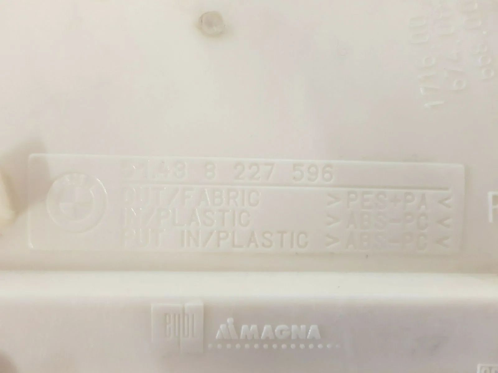 Original E39 BMW Revestimento da Coluna B Direito, Superior Cinzento 51438227596