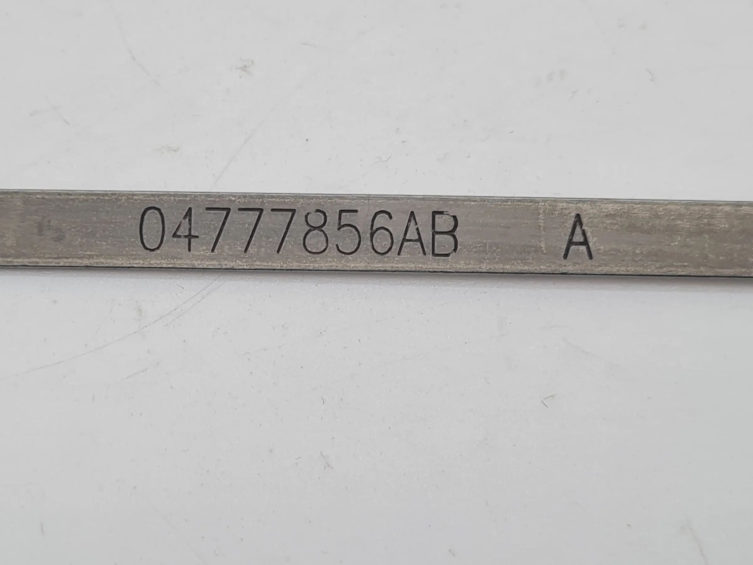 Original Mini One (R50/R53) Ölmessstab Ölpeilstab Stab Öl 04777856AB