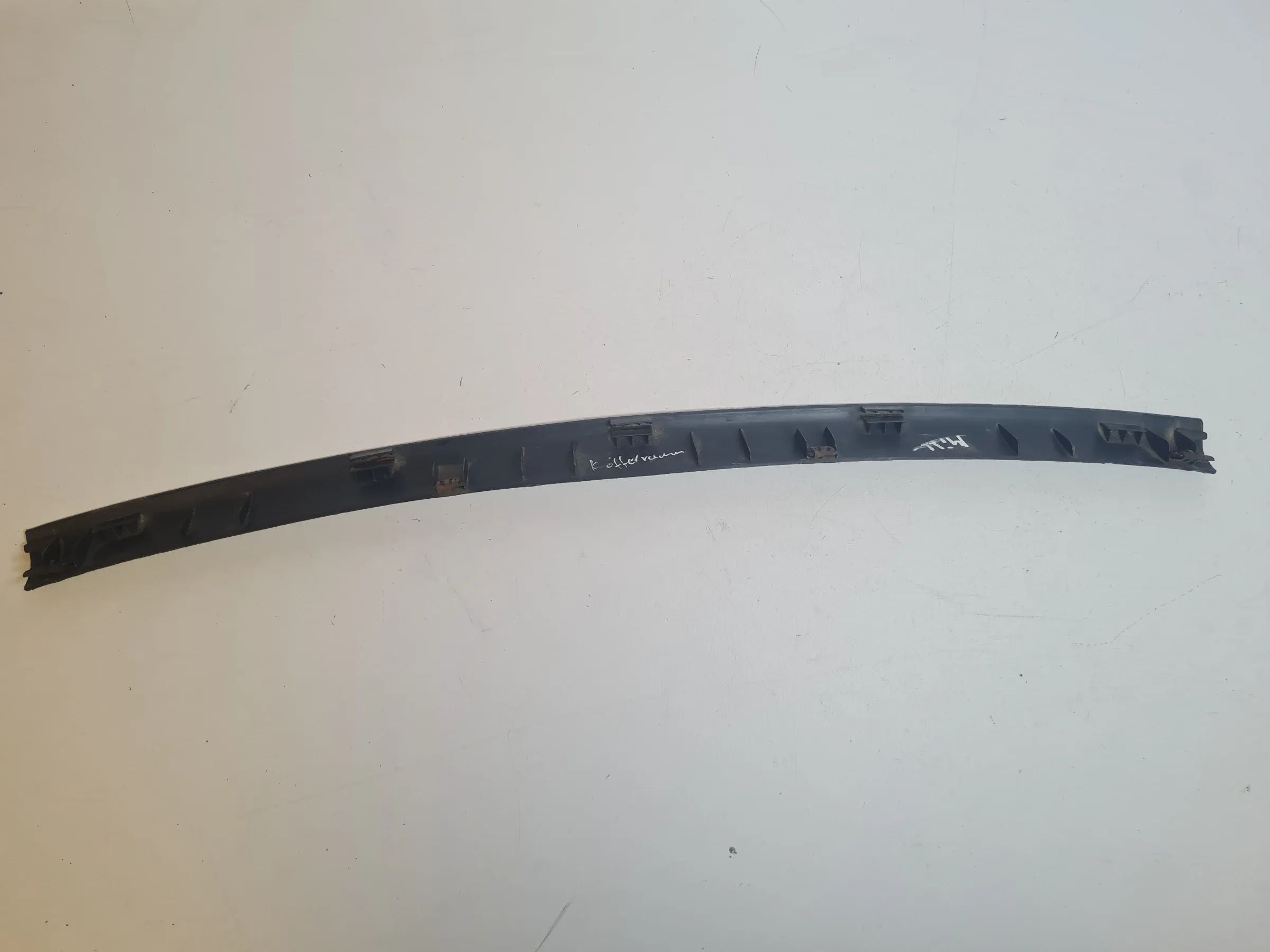 Original Mini One (R50/R53) Kofferraum Verkleidung Abdeckung Blende Mitte