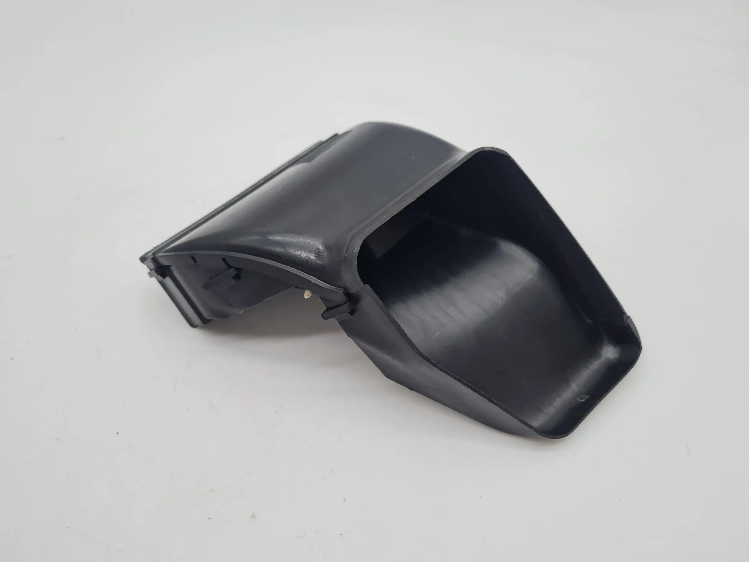 Original Audi A6 (4B2/4B4) Luftkanal Luftführung 4B0857042 R/L