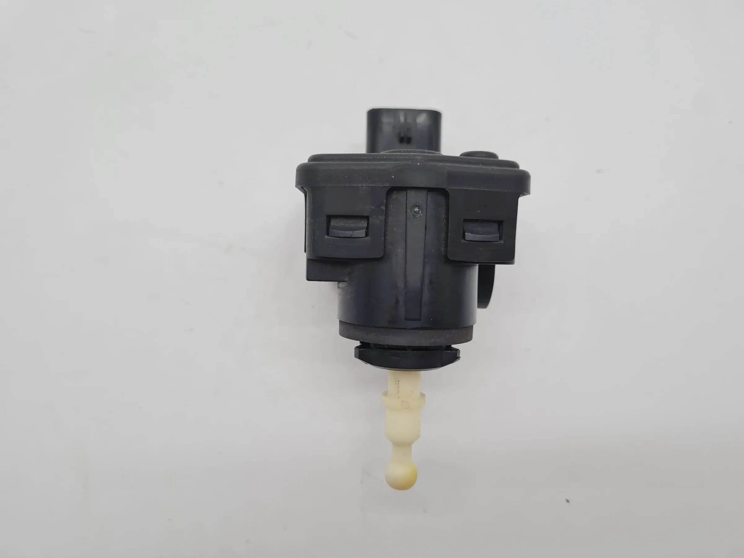 Original Opel Omega B (V94) Scheinwerfer Stellmotor LWR L/R 90492832