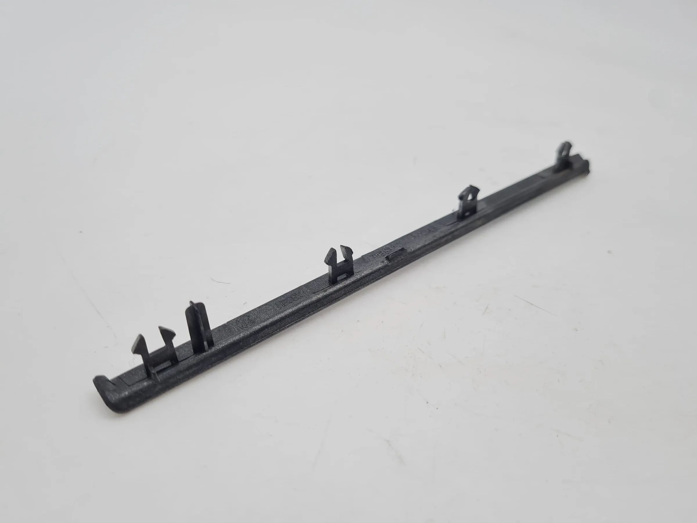 Original Fiat Punto Grande (199) Zierleiste Armaturenbrett 735383282