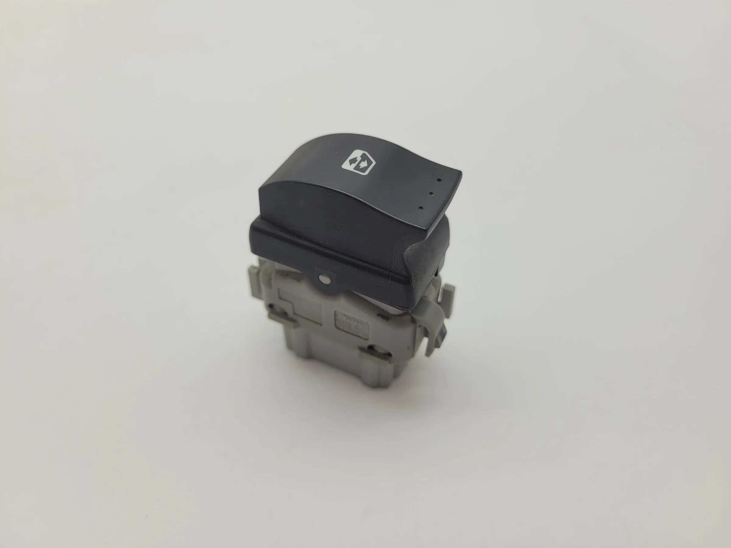 Original Renault Megane II 2 Fensterheber Schalter Taste 2808201/315027A
