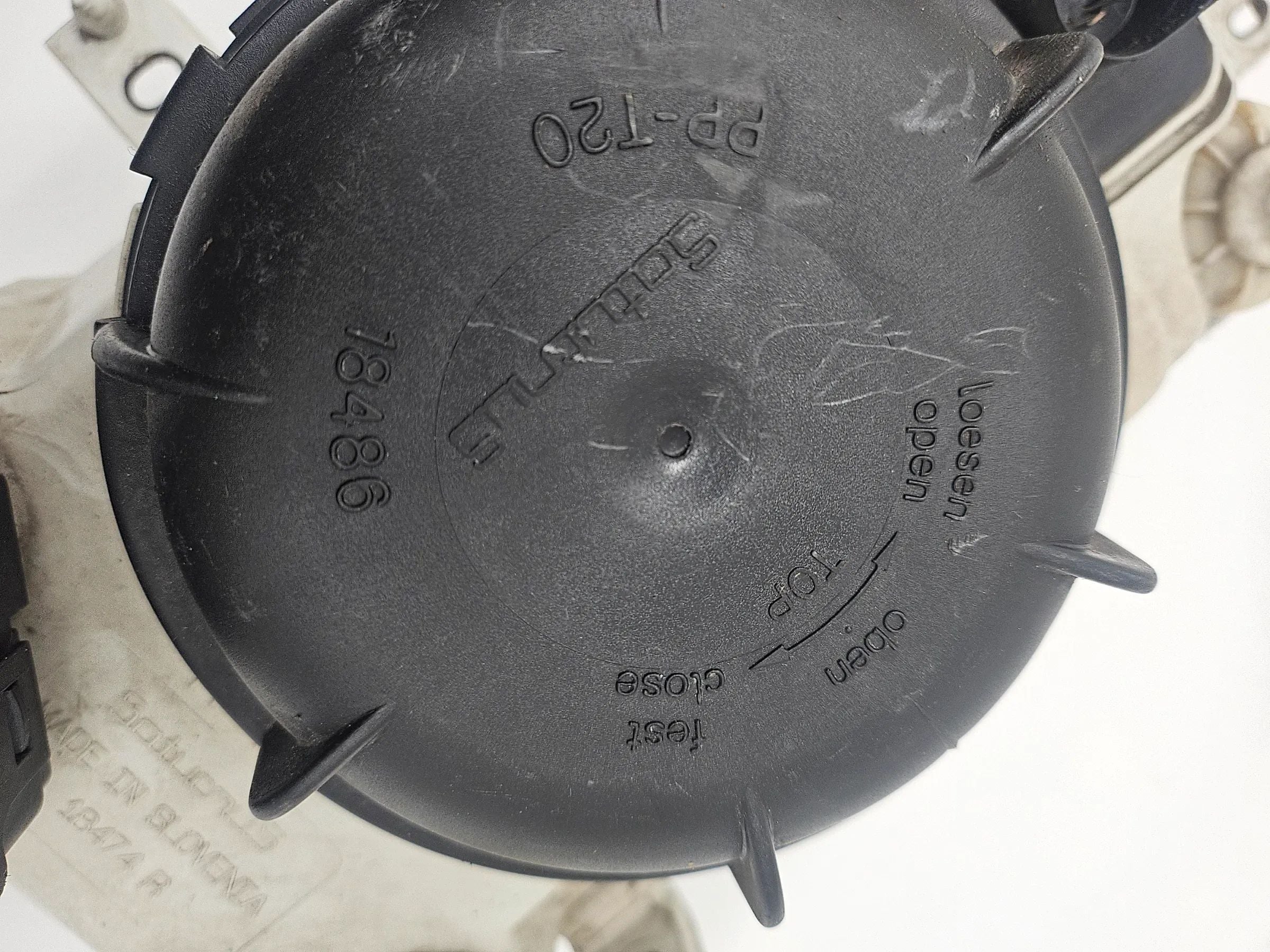 VW Golf 3 1H headlight headlight main headlight right 18474R 