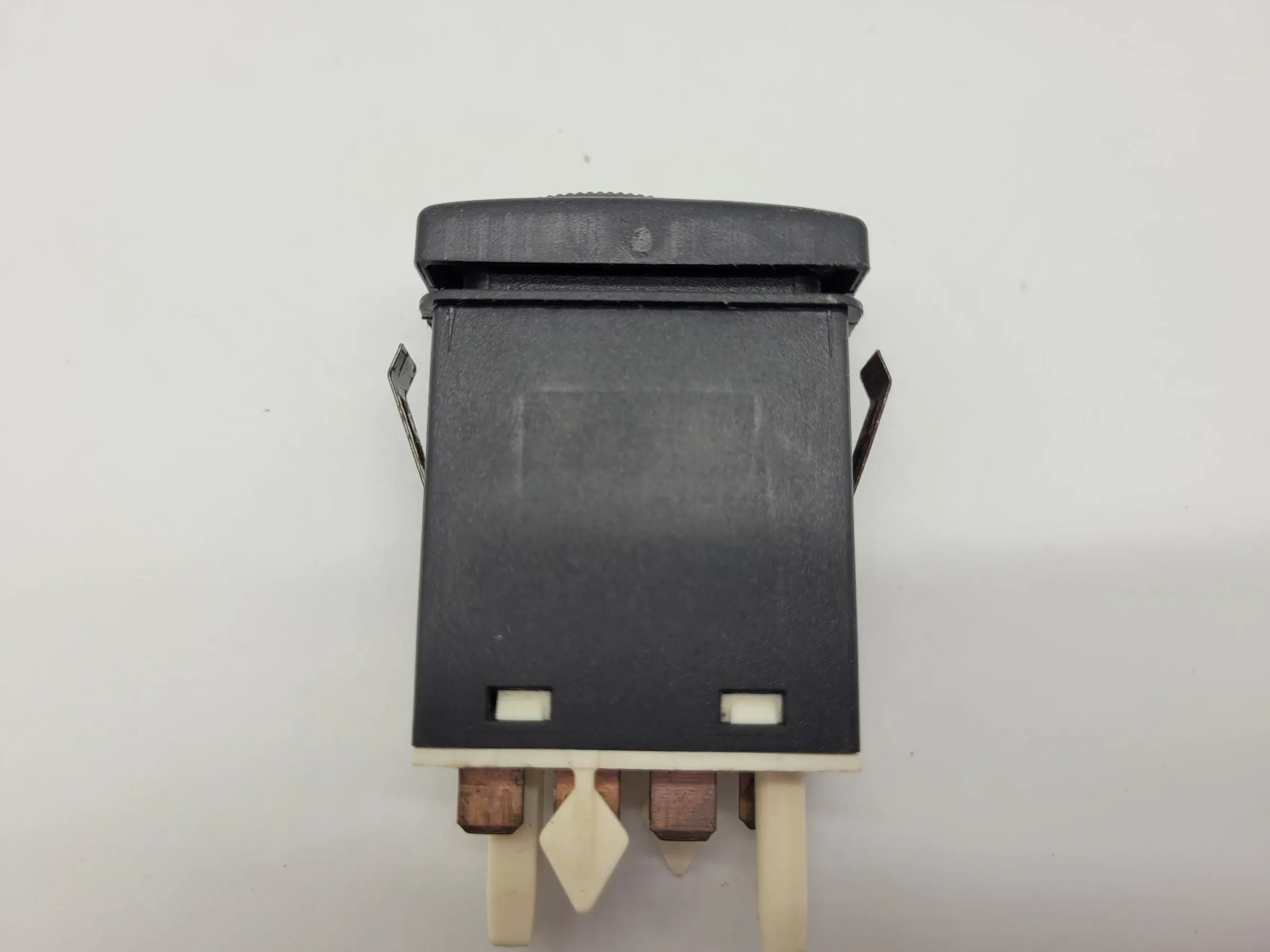 Original AUDI A4 (8D2/B5) Interruttore Fendinebbia 4D0941535
