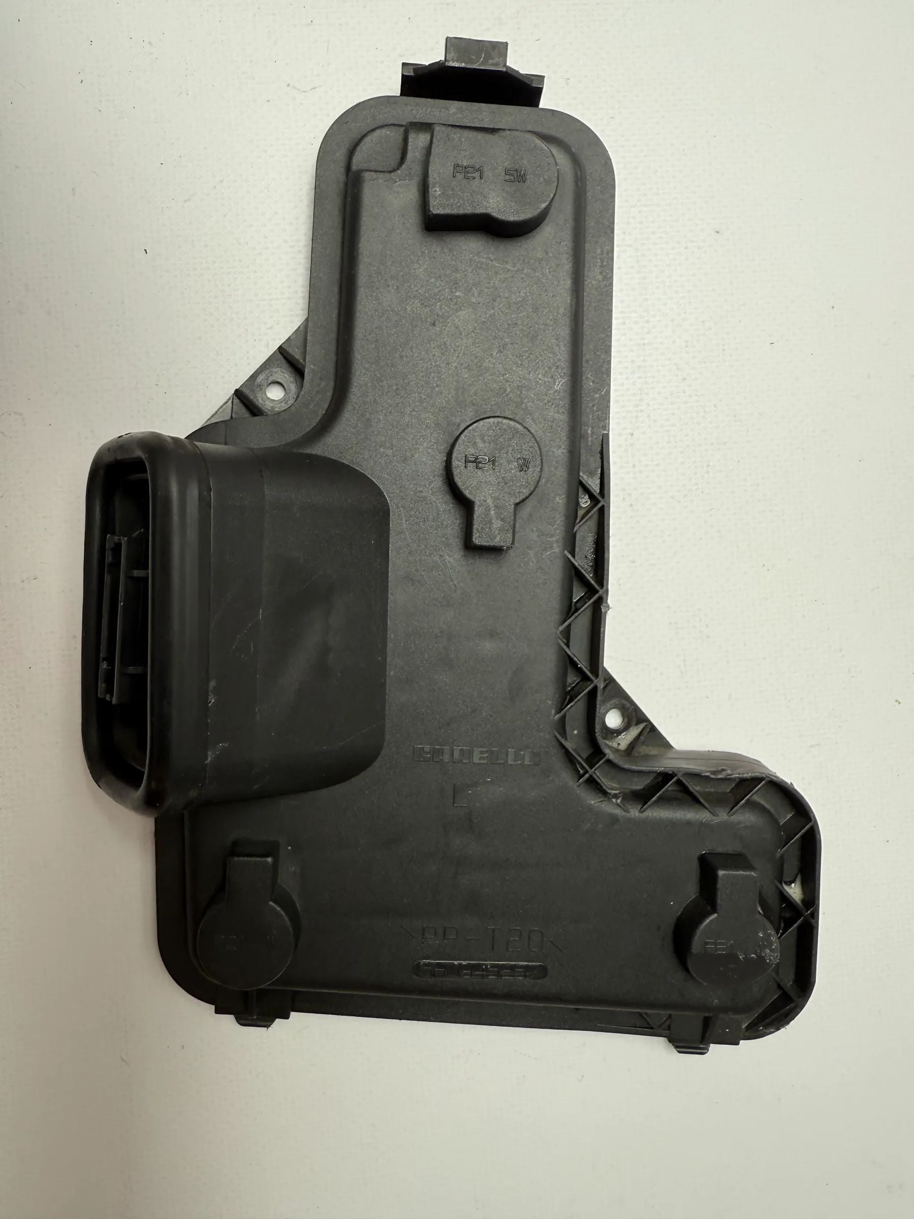 Original VW LUPO 6X1/6E1 lamp holder rear light left 38030143 SX / 6H0 945 257 