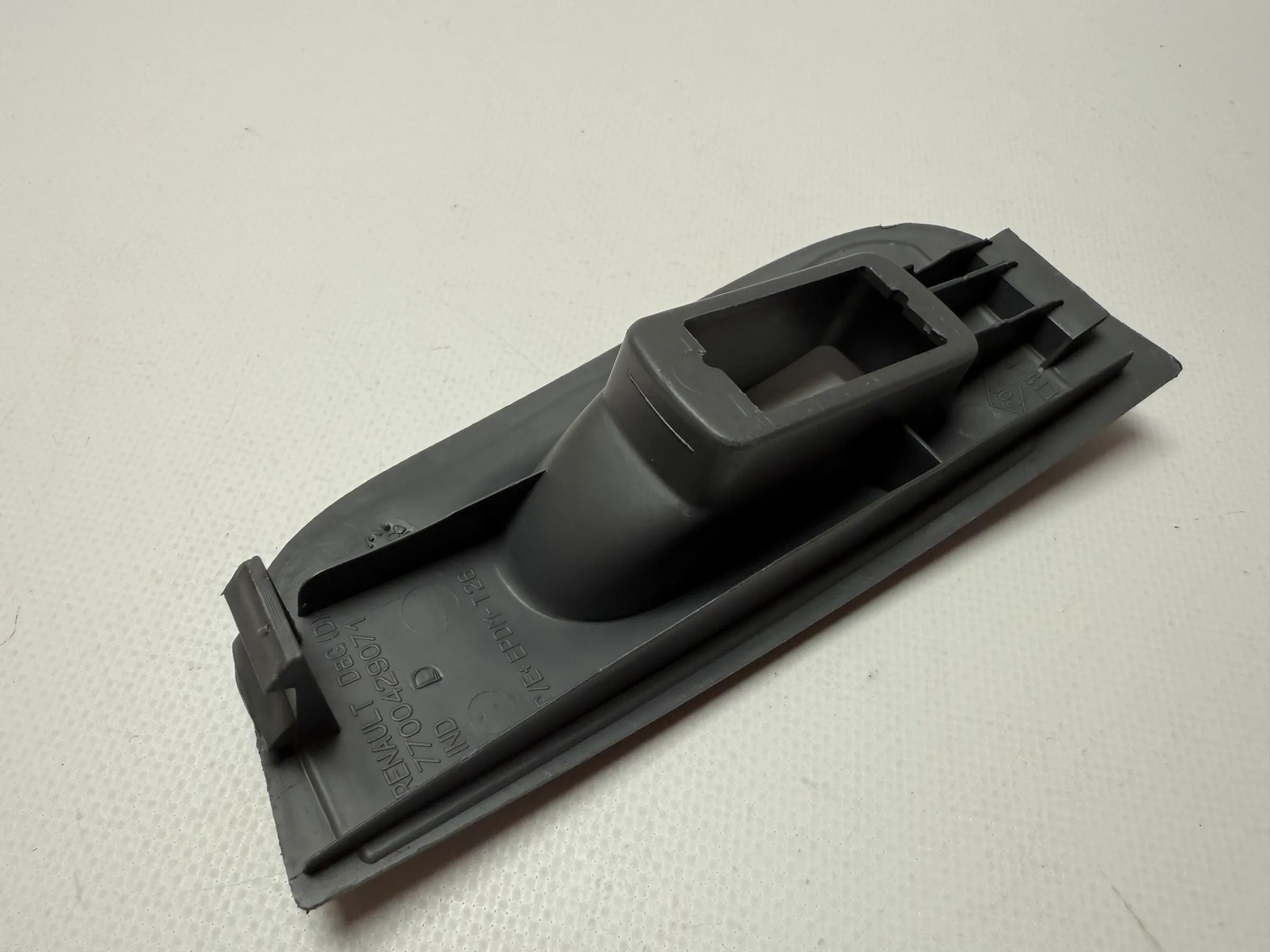 Original Renault Megane 1 I BA cover trim window regulator right 770042907 