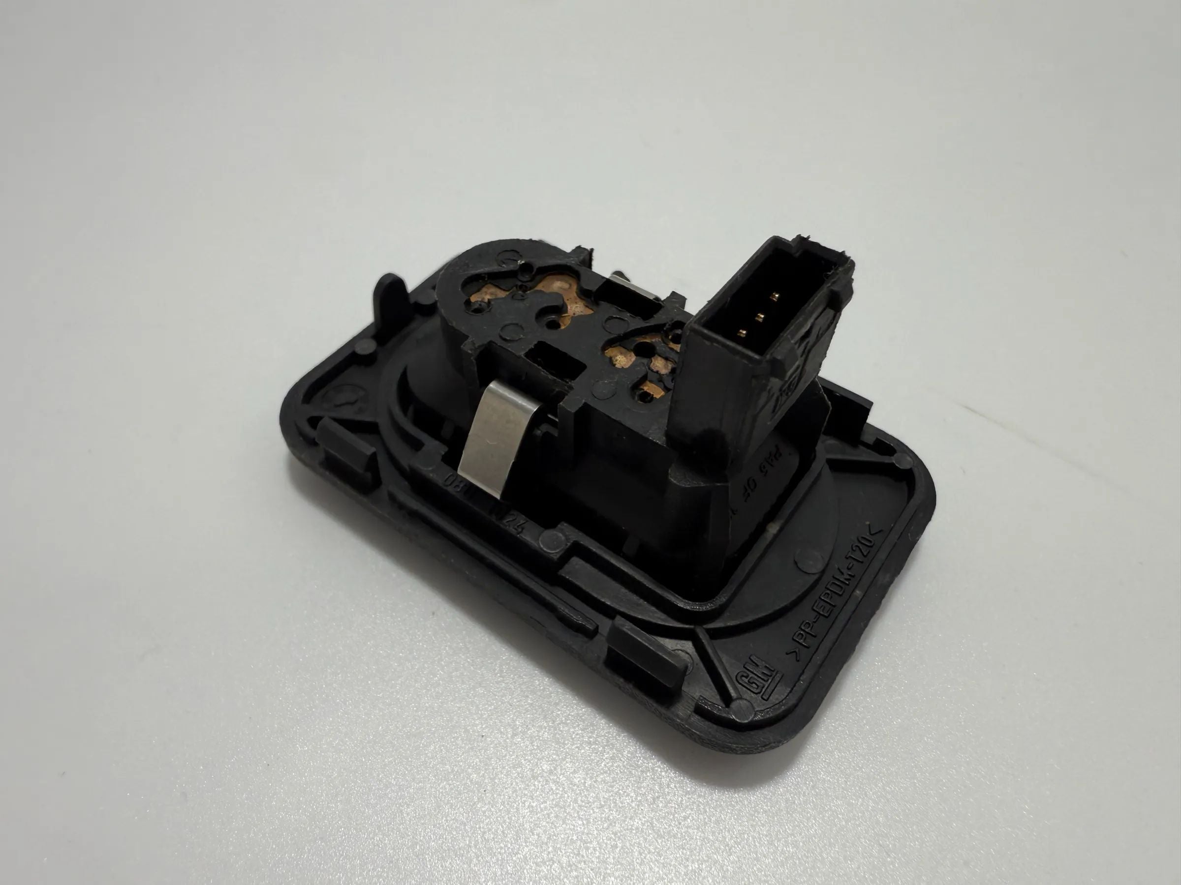 Oryginalny Opel / Vauxhall Meriva (X03) przełącznik podnośnika szyb prawy 24407699