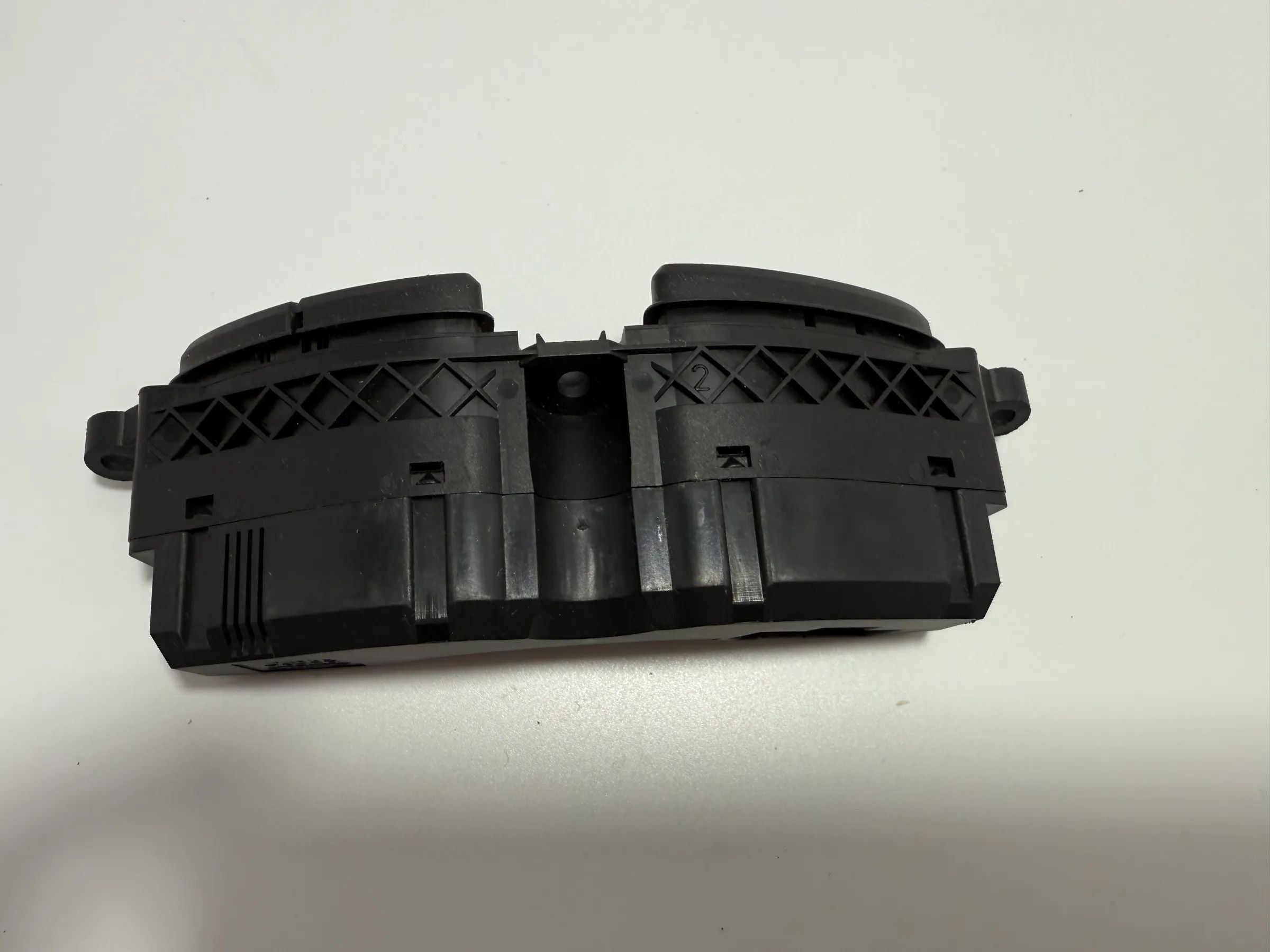 Original FORD FOCUS (DAW, DBW) Interruptor para Desembaciador da Janela Traseira A/C YS4T19A945BA