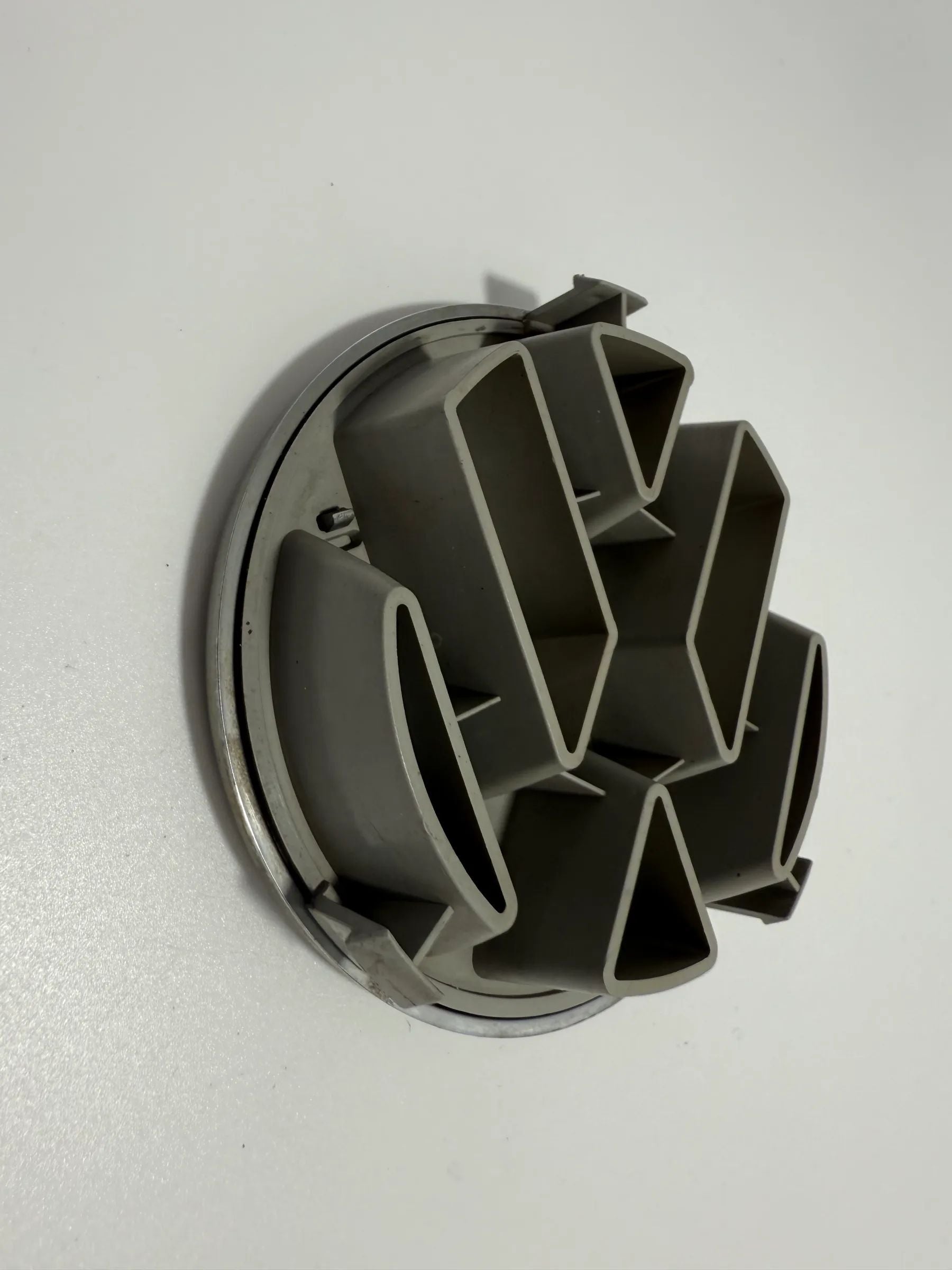 Original VW Zeichen Schriftzug Logo Emblem Wappen Schriftzug 3A0853601