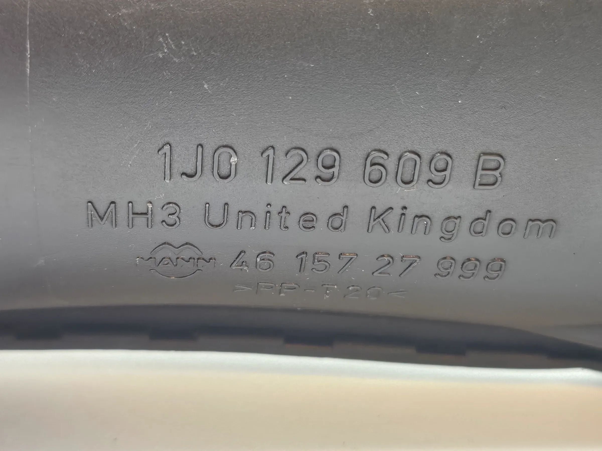 Original VW Golf 4 1J 1.9TDI Intake Hose Intake Pipe Air Pipe 1J0129609B