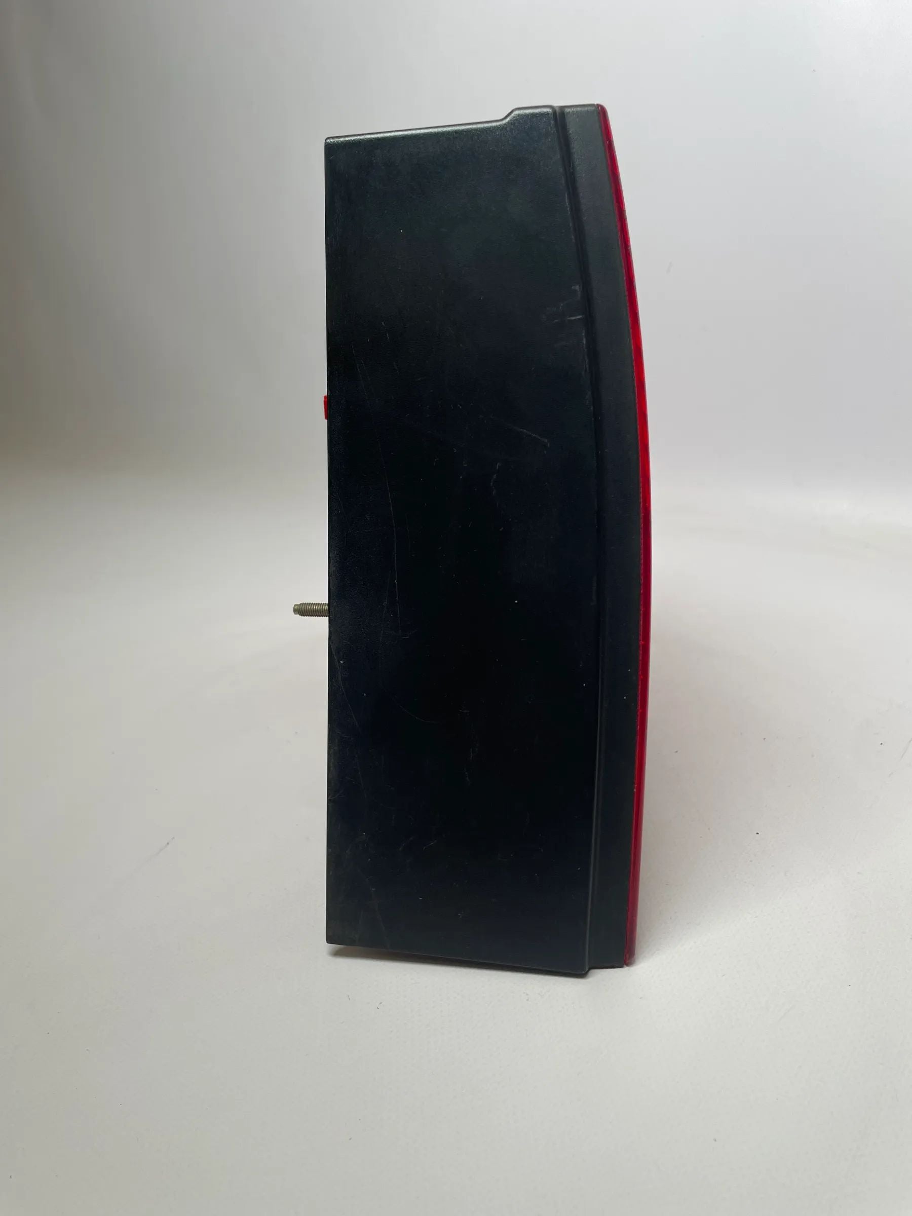 Original VW Bora 1J2 Tail Light Right Rear 963674 963686