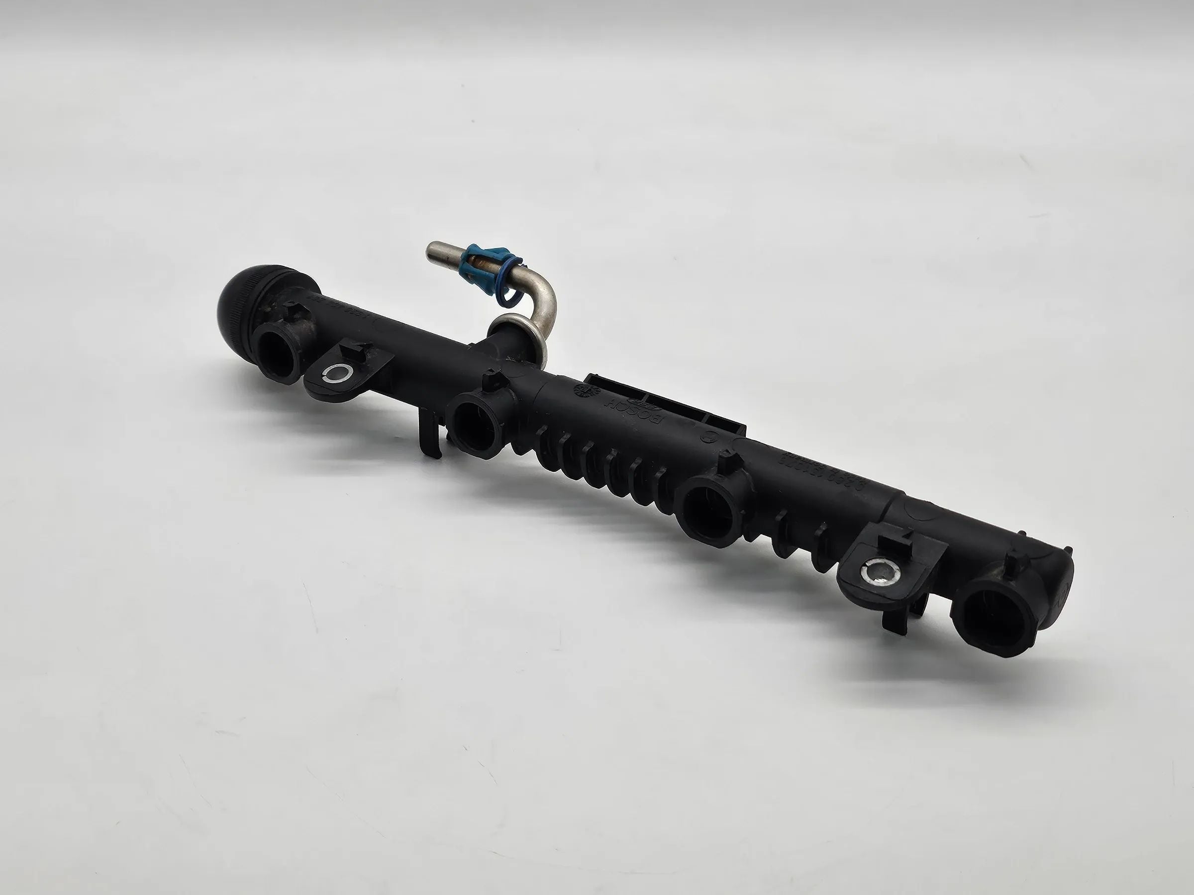 Orig. Opel Corsa C 1.2 Einspritzleitung Einspritzleiste  Düsenstock 0280151076