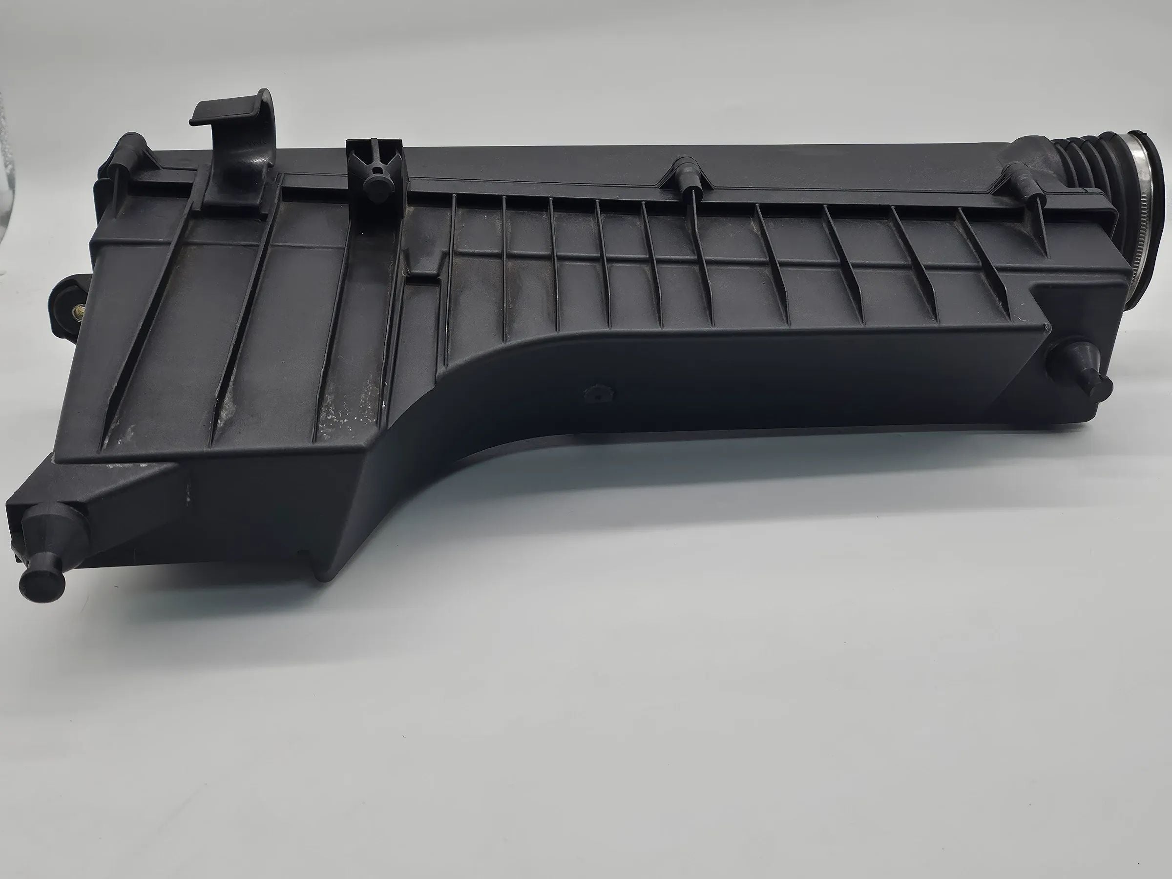 Mercedes Benz W203 CL 200 Scatola filtro aria Scatola filtro aria 1110940204