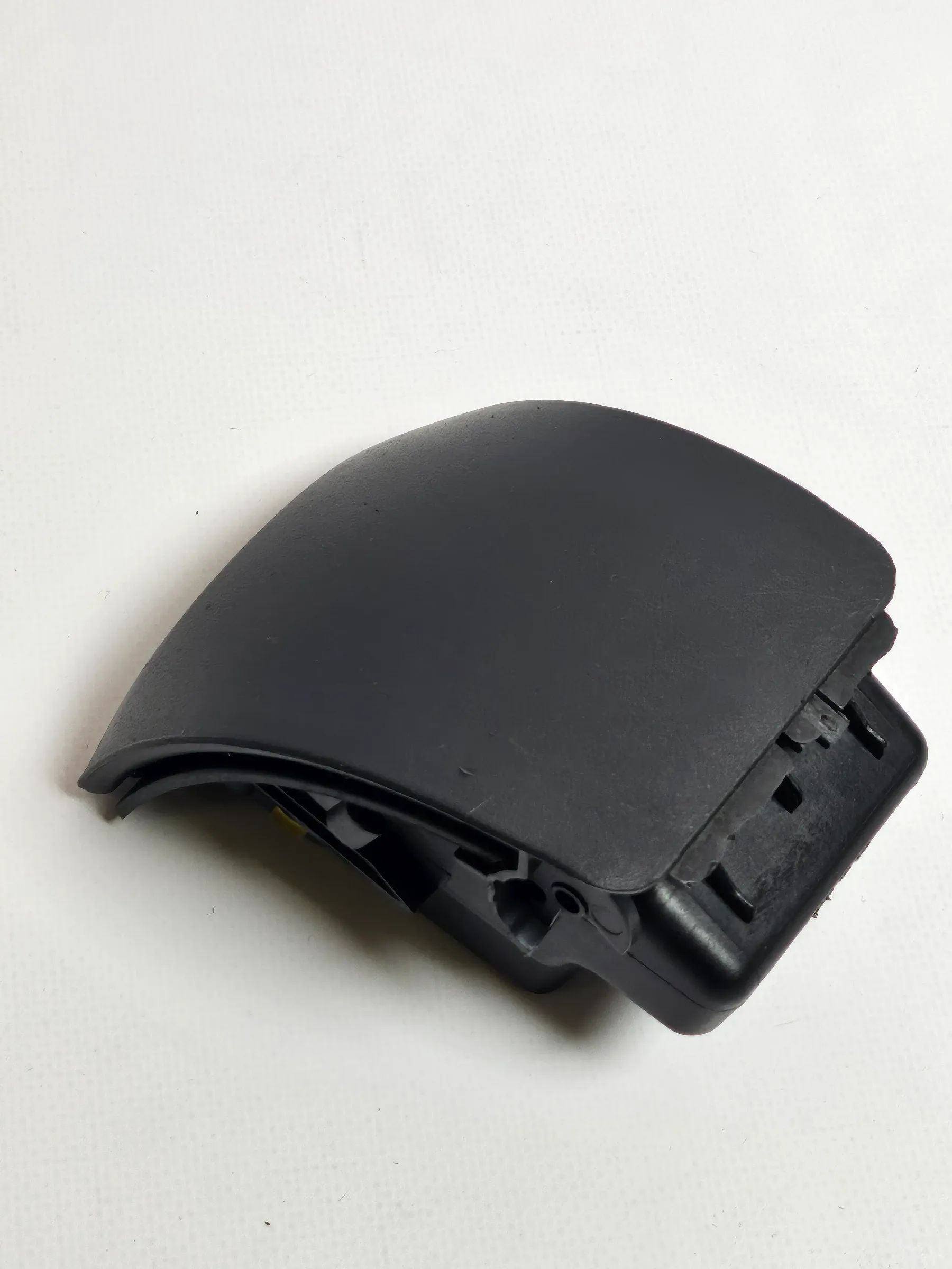 ORIGINAL RENAULT CLIO II ASCHENBECHER BEHÄLTER  8200151975 8200151978