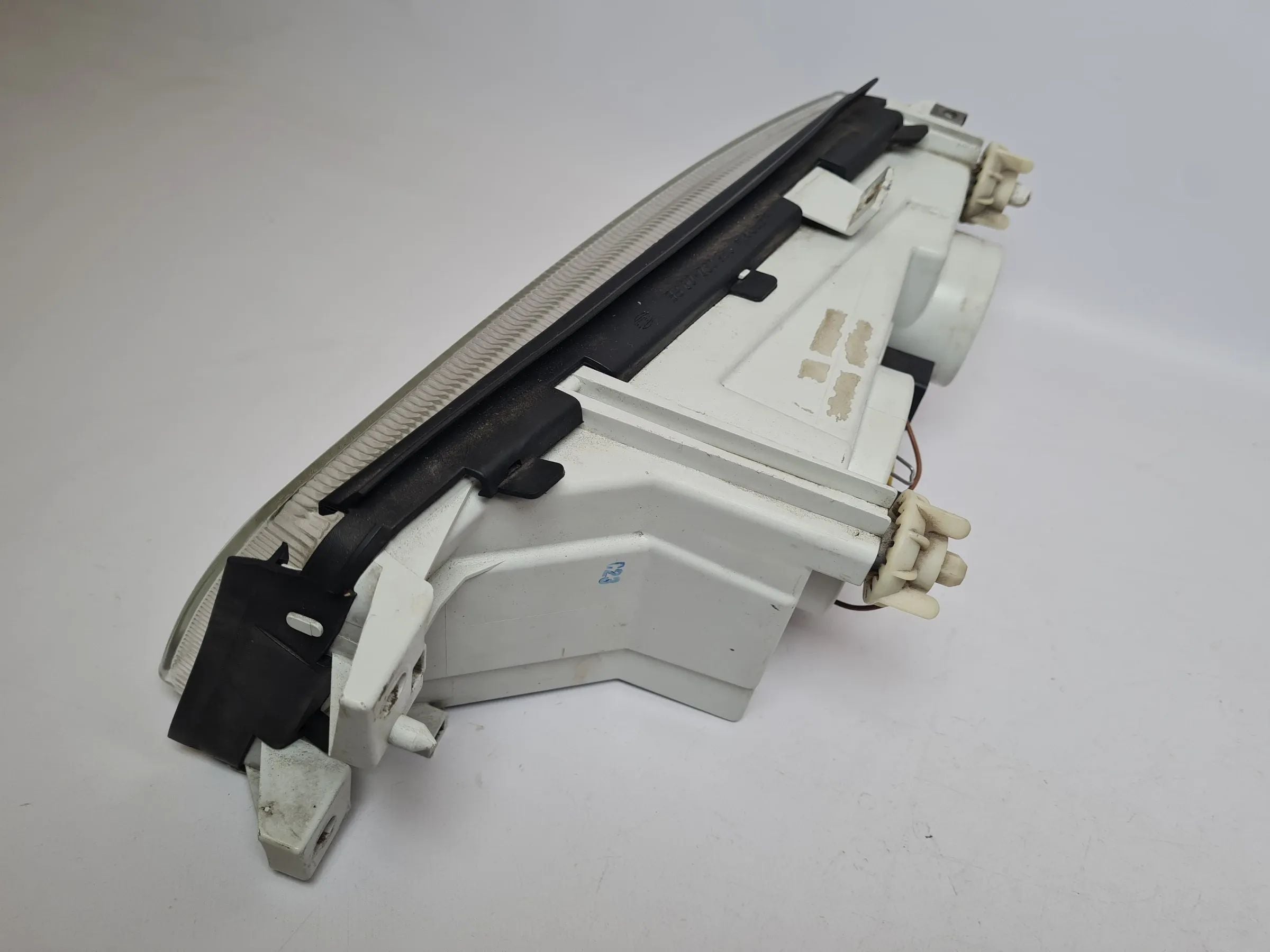 Original Skoda Octavia (1U2) Scheinwerfer / Frontleuchte Rechts 246 086-00