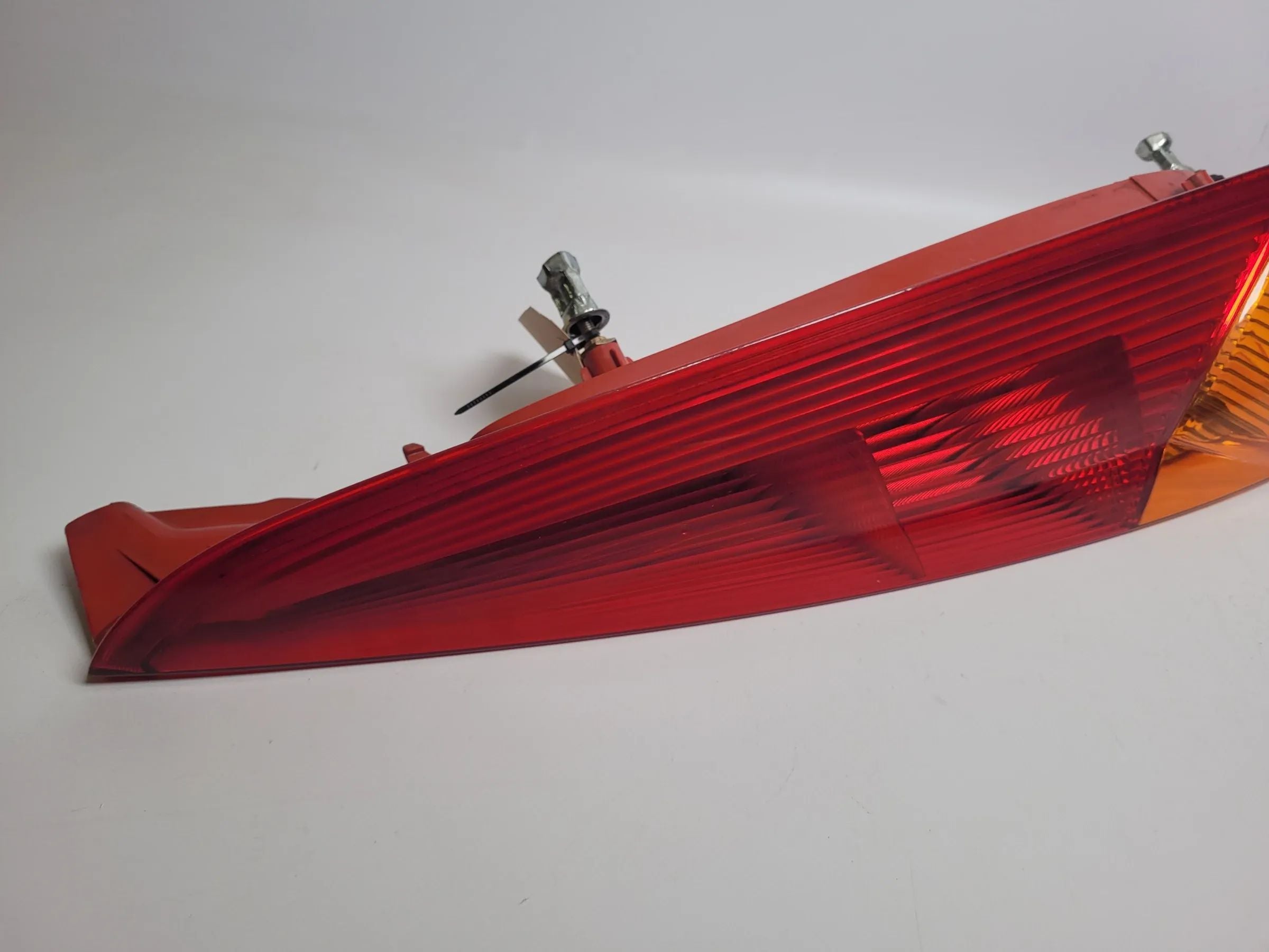 Original Fiat Punto (188) Heckleuchte Rücklicht Rechts DX 286202 / B318