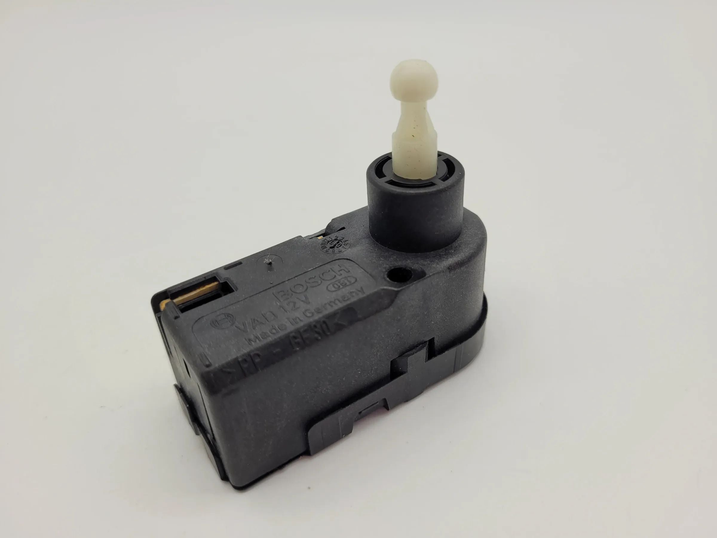 VW New Beetle (1C1/9C1) Scheinwerfer LWR Stellmotor 1J0941295A